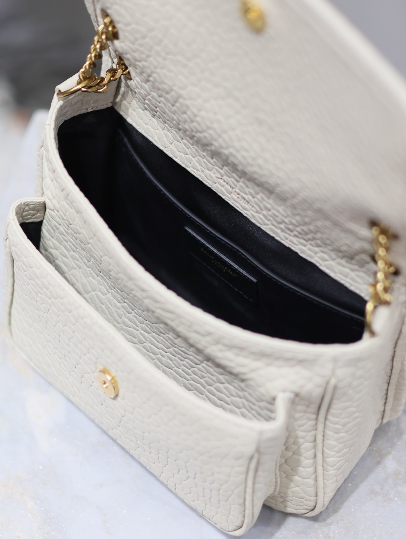 NIKI BABY 22 IN WHITE ELEPHANT PATTERN LAMBSKIN GOLD LOGO mysite