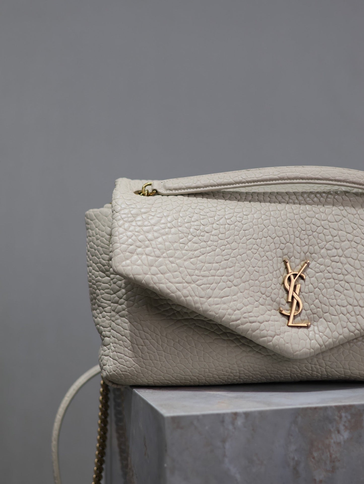 CALYPSO BAG 35 IN WHITE LAMBSKIN GOLD HARDWARE mysite