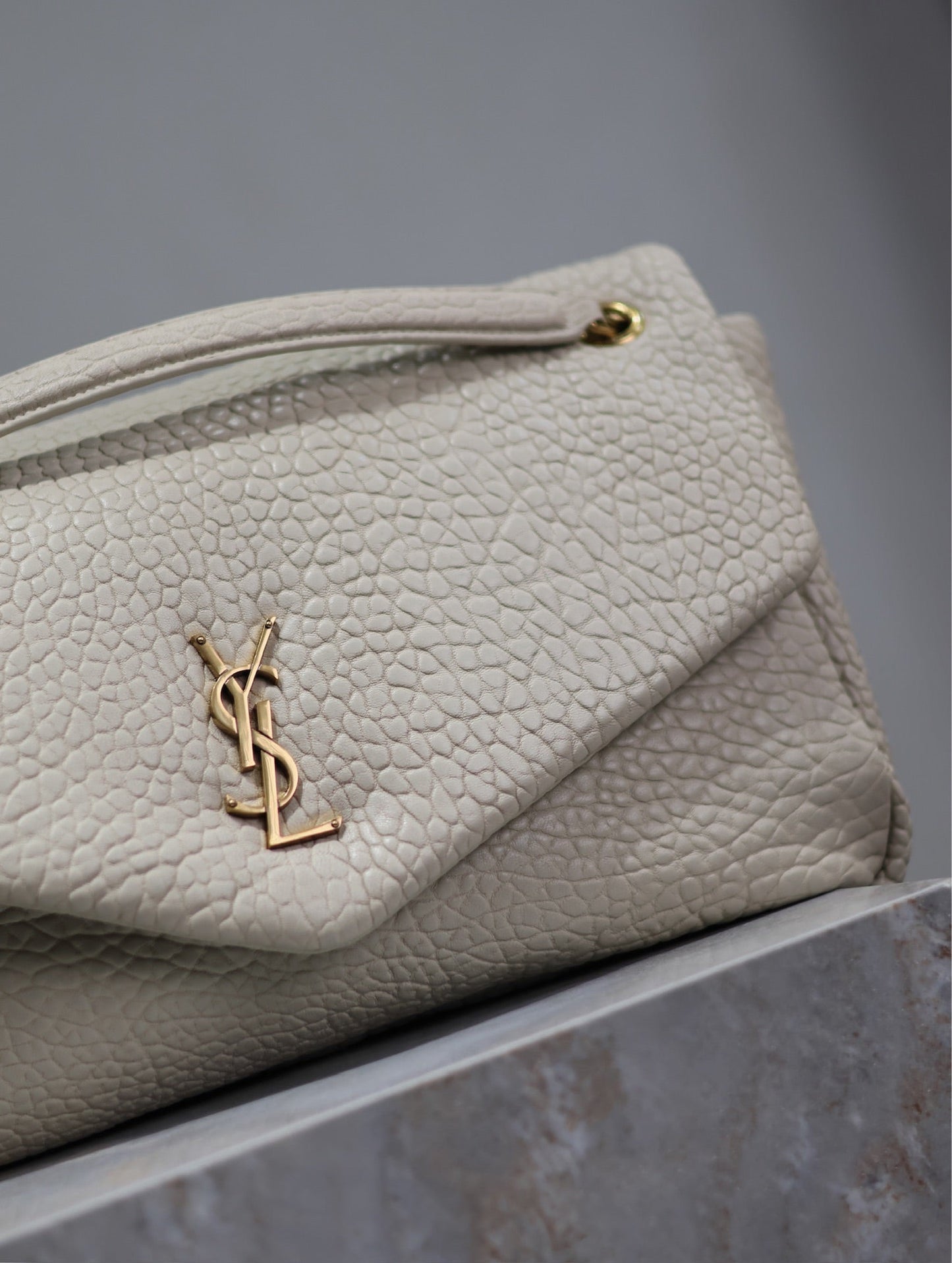 CALYPSO BAG 35 IN WHITE LAMBSKIN GOLD HARDWARE mysite