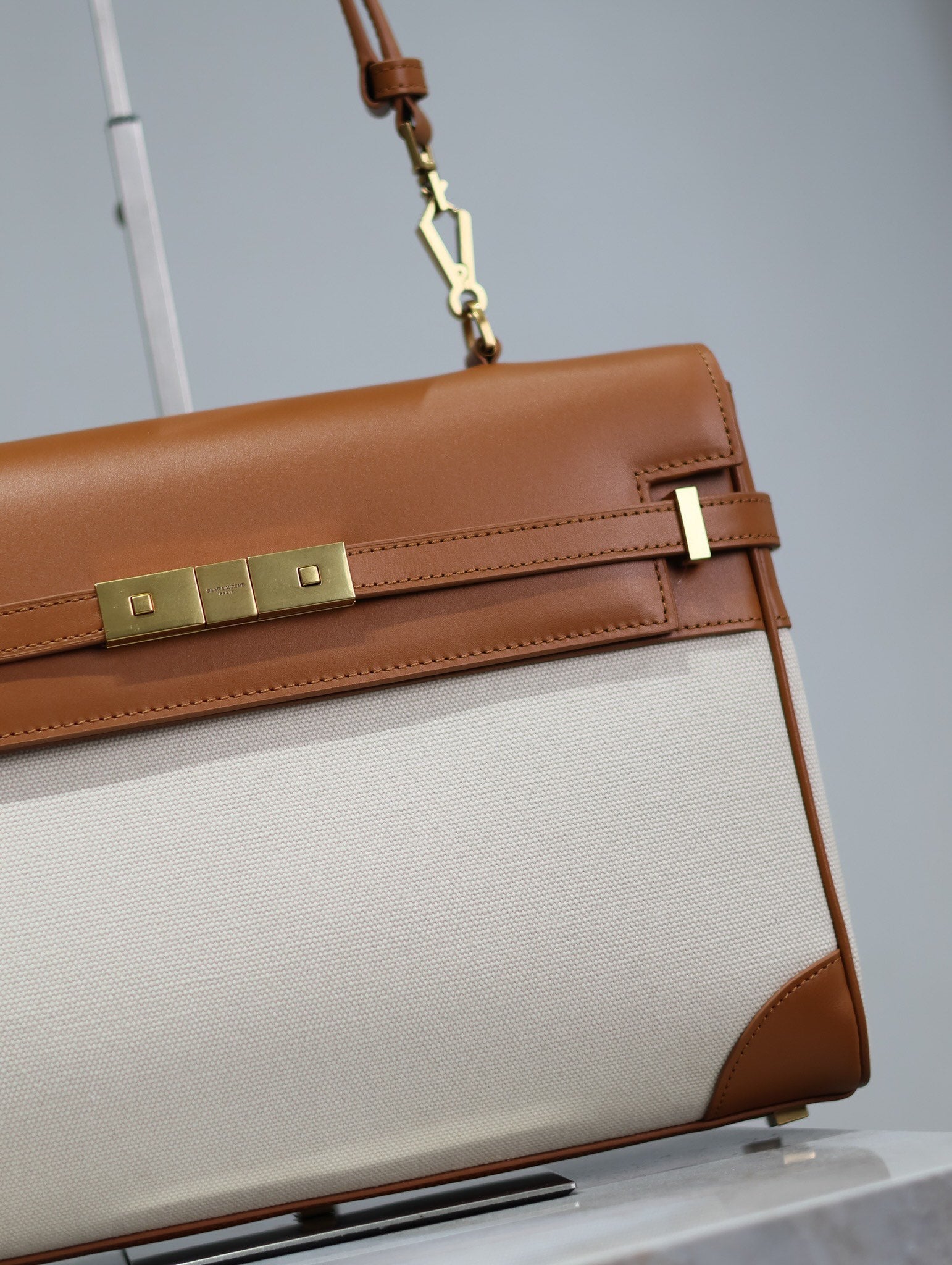 MANHATTAN HANDBAG 32 IN BROWN CALFSKIN AND WHITE CANVAS GOLD HARDWARE mysite