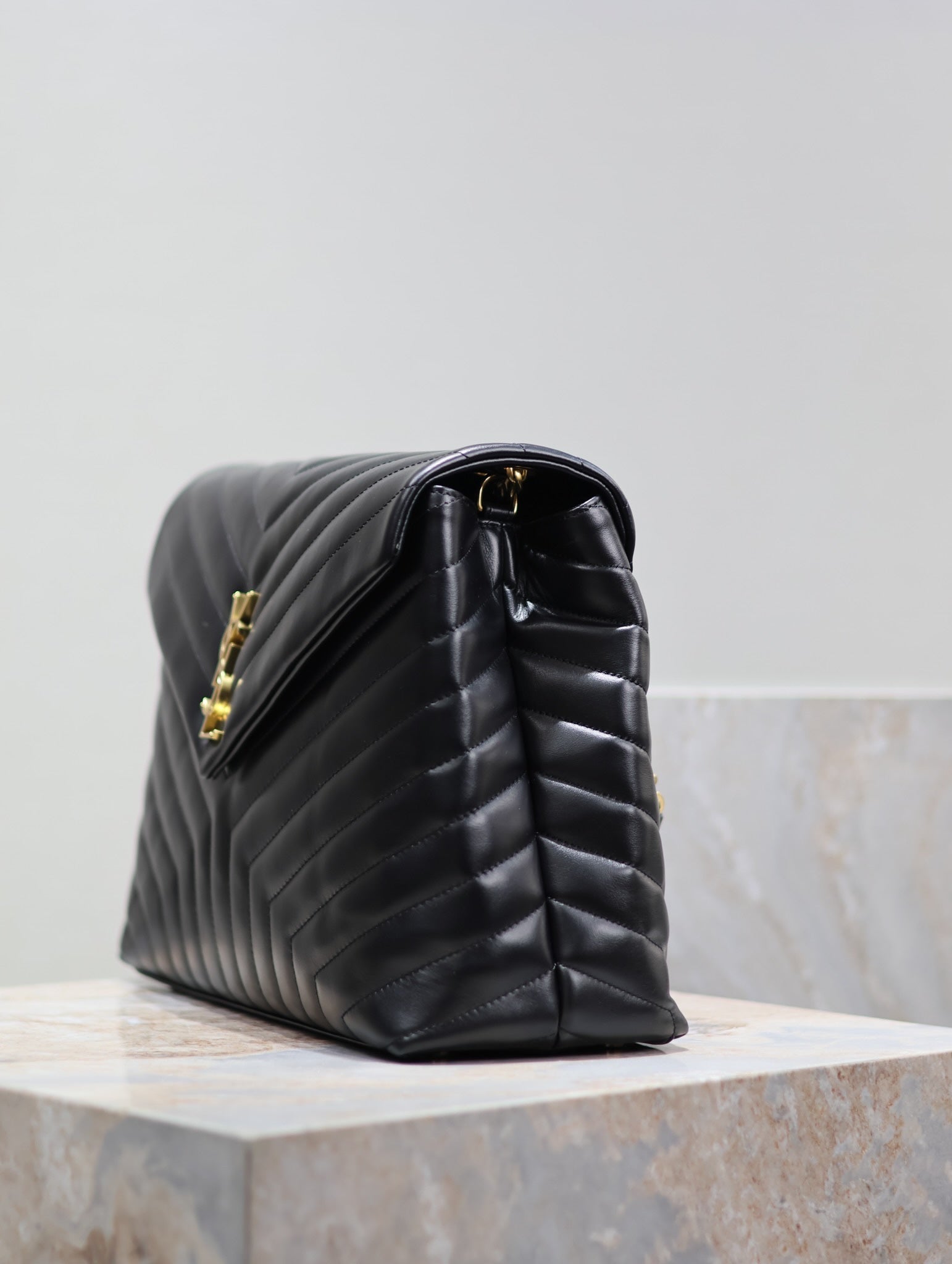 LOULOU LARGE 36 IN BLACK QUILTED CALFSKIN GOLD HARDWARE mysite