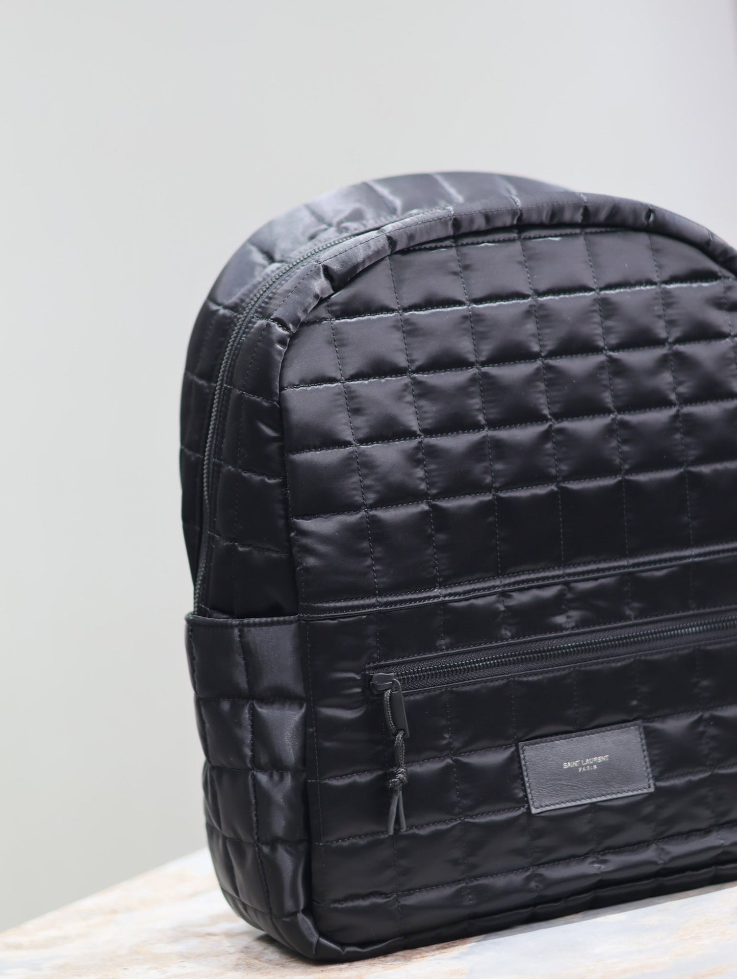BACKPACK 37 IN BLACK PLAID NYLON mysite