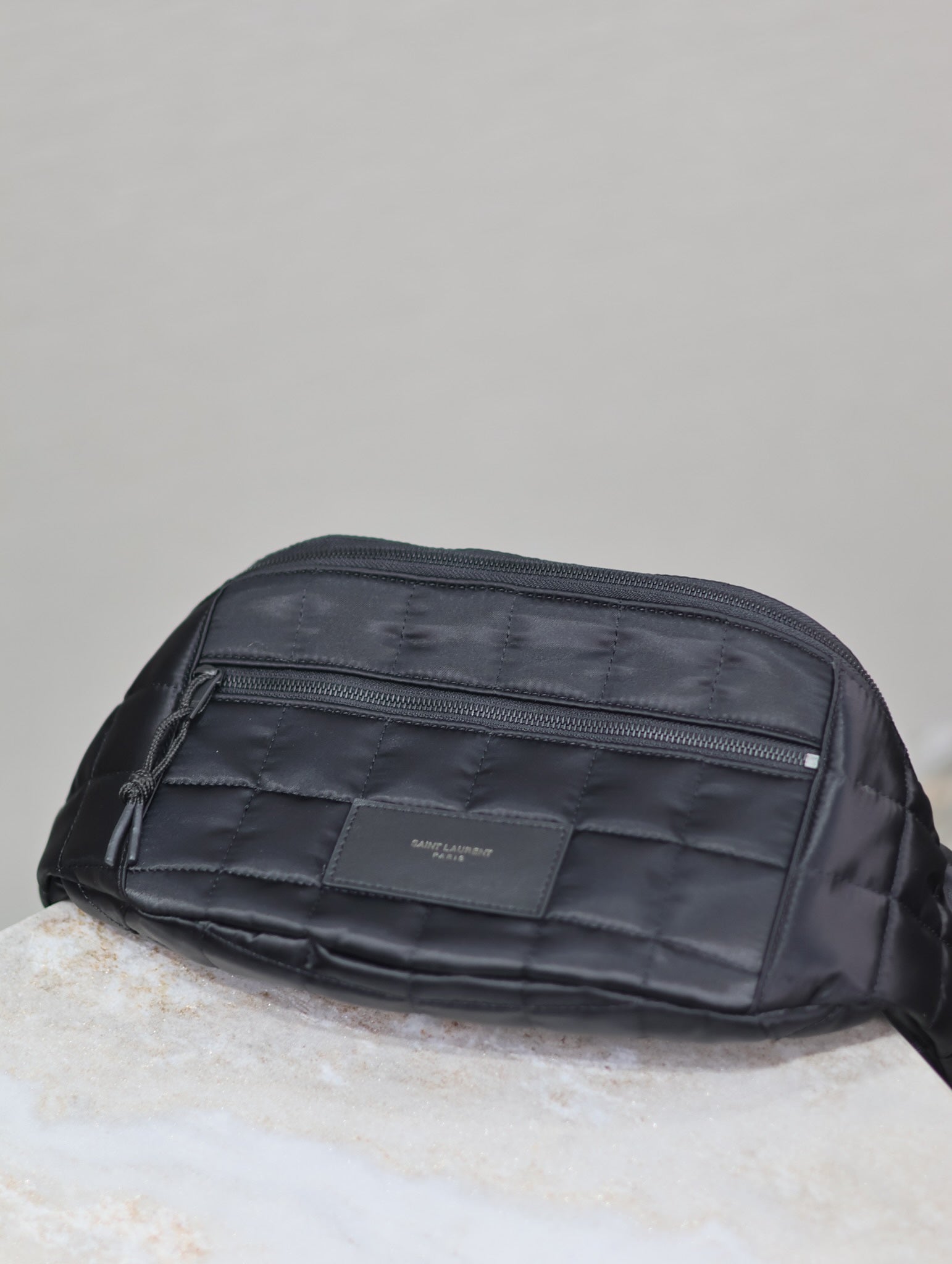 CROSSBODY BAG 24 IN BLACK PLAID NYLON mysite