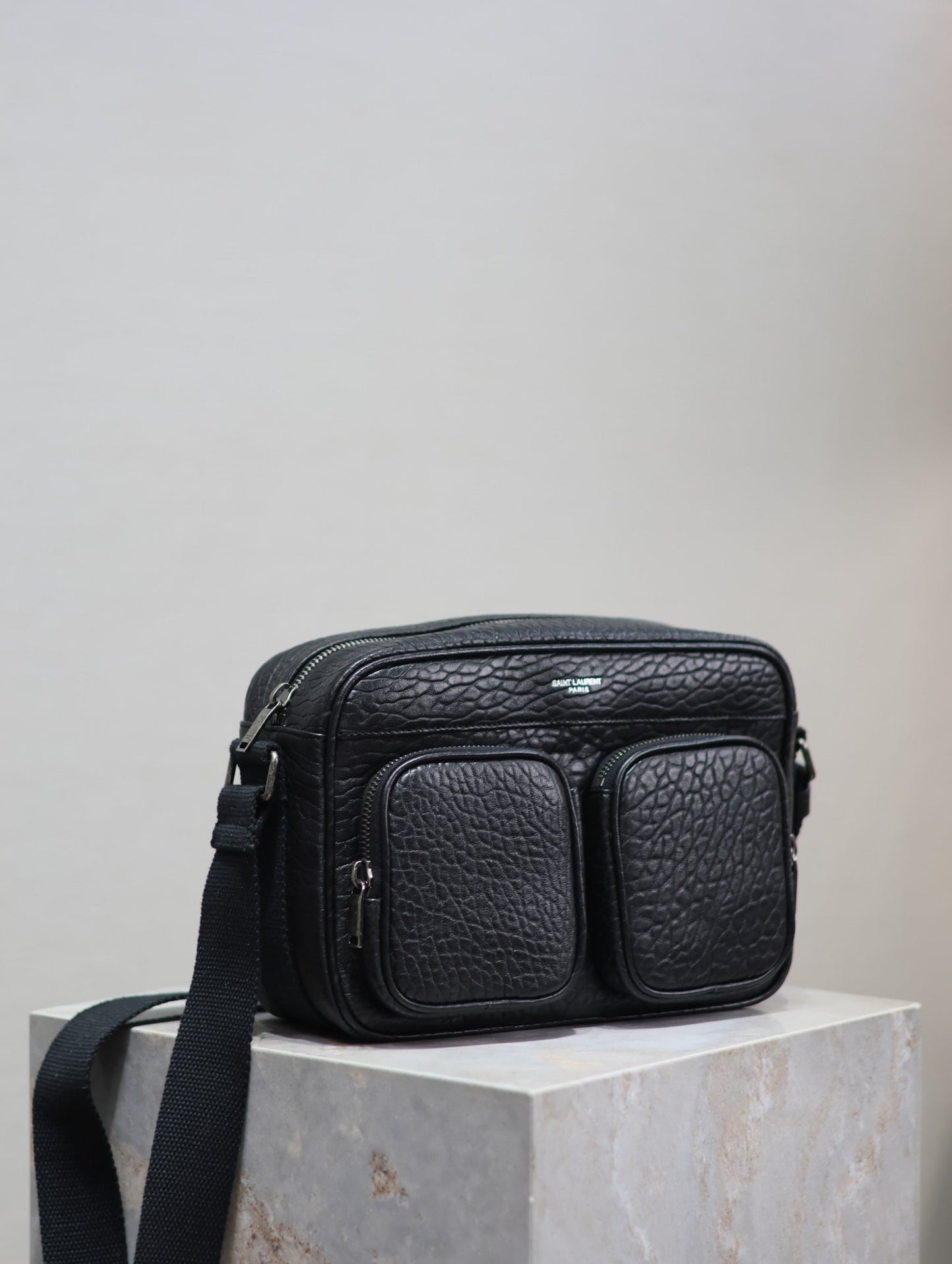 CITY CAMERA BAG 24 IN BLACK ELEPHANT PATTERN LAMBSKIN mysite