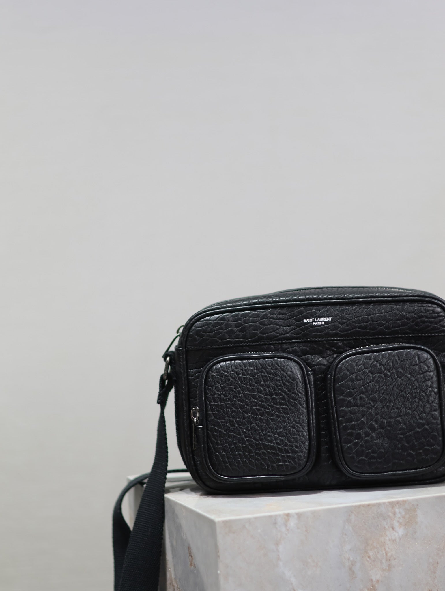 CITY CAMERA BAG 24 IN BLACK ELEPHANT PATTERN LAMBSKIN mysite