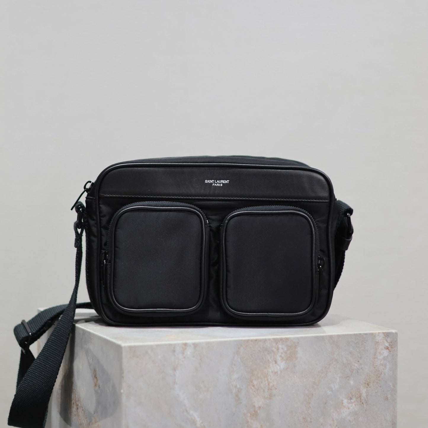 CITY CAMERA BAG 24 IN BLACK ECONYL mysite