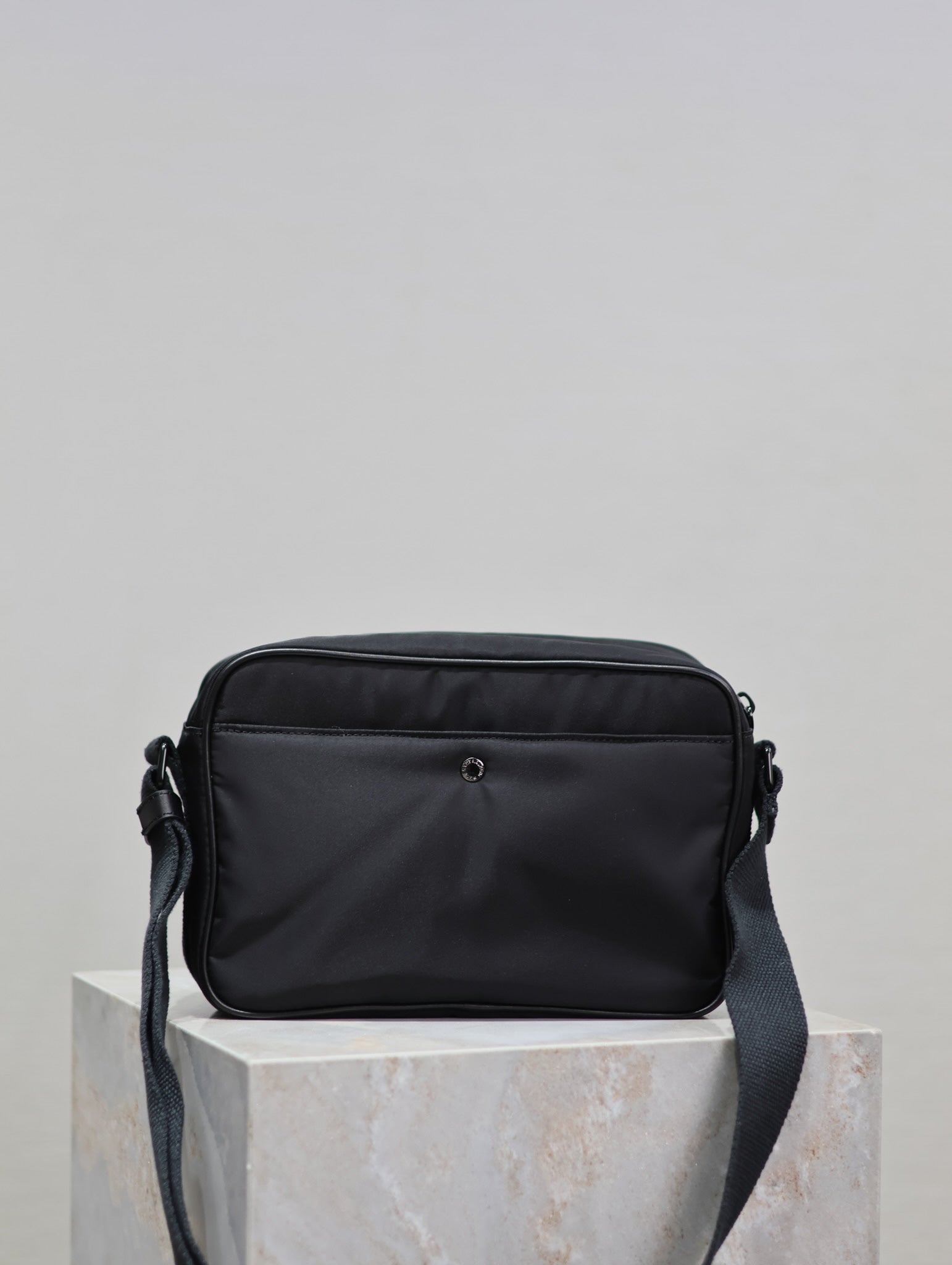 CITY CAMERA BAG 24 IN BLACK ECONYL mysite