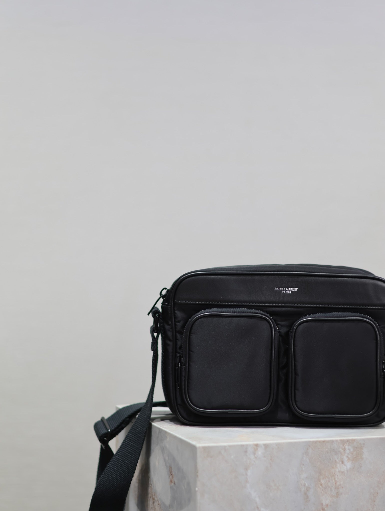CITY CAMERA BAG 24 IN BLACK ECONYL mysite