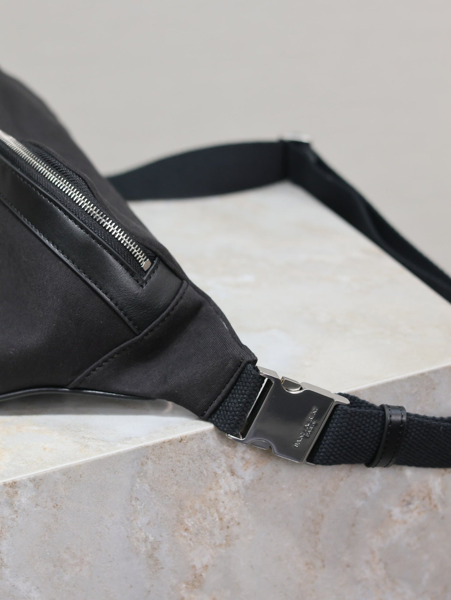 Prada Classic Belt Bag 26cm Black Leather-Trimmed mysite