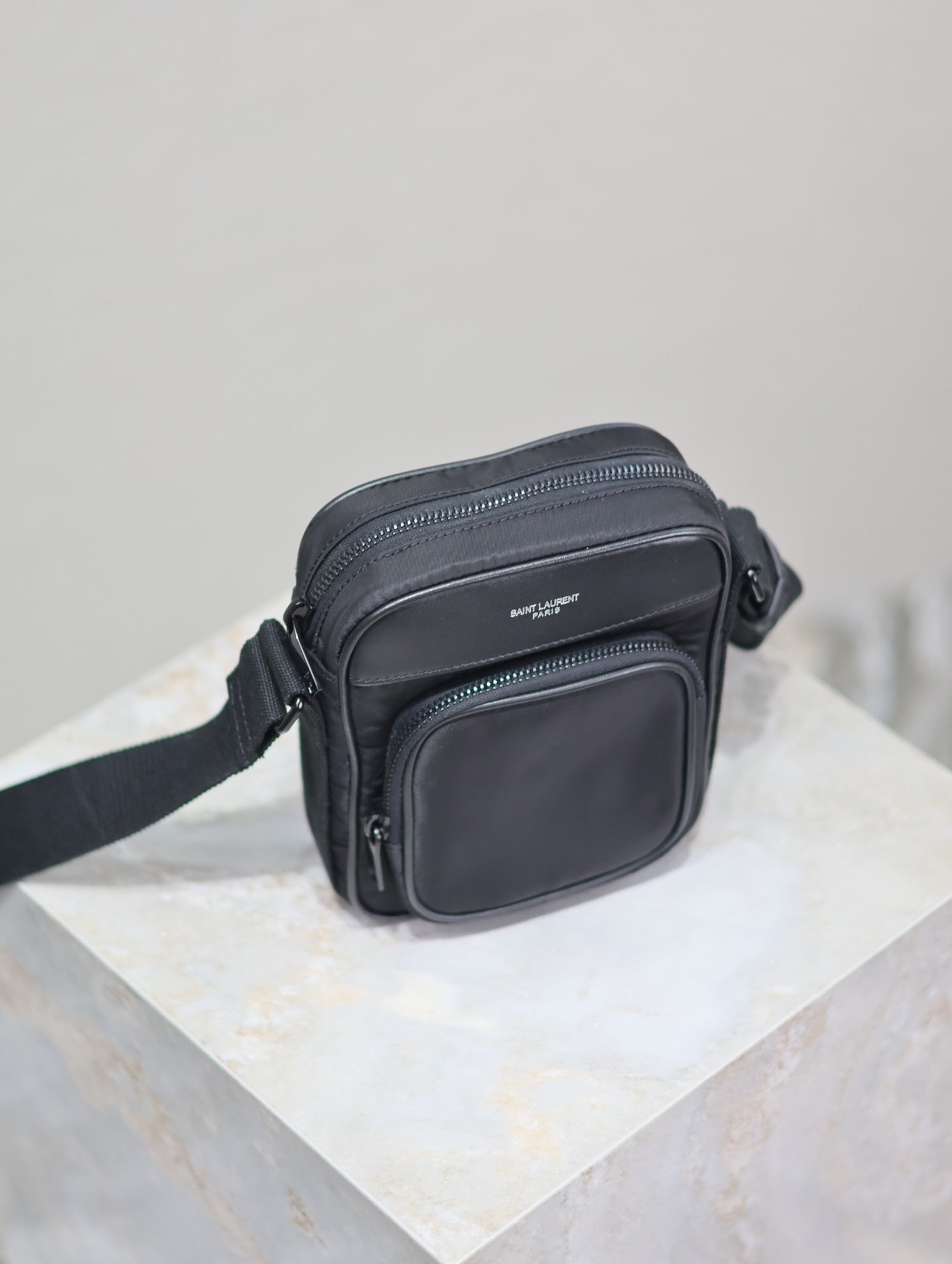 CITY MINI CAMERA BAG 18 IN BLACK ECONYL mysite