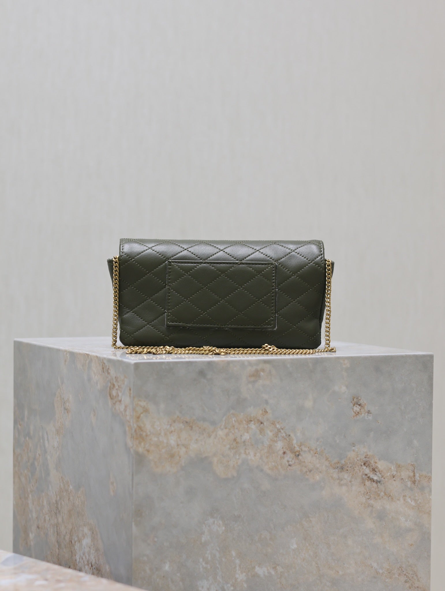 Prada Gaby Phone Bag 19cm Olive Green Quilted Leather mysite