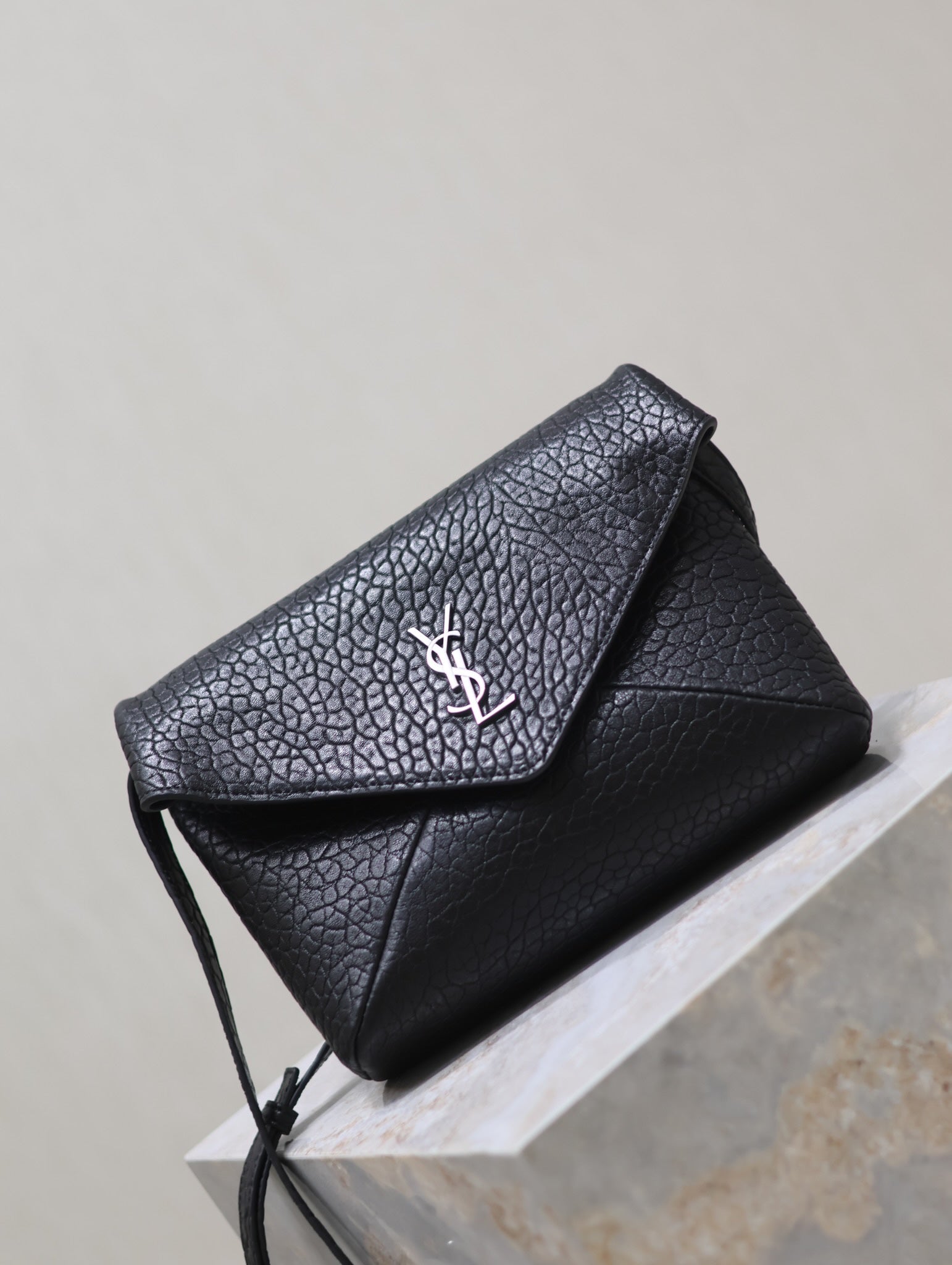 ENVELOPE CHAIN BAG 23 IN BLACK ELEPHANT TEXTURE LAMBSKIN SILVER LOGO mysite