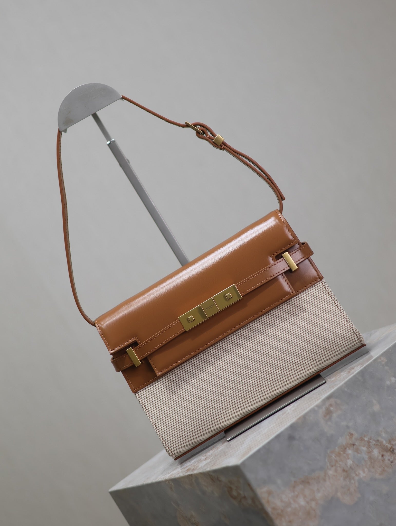 MANHATTAN SMALL 24 IN WHITE CANVAS AND BROWN CALFSKIN GOLD HARDWARE mysite