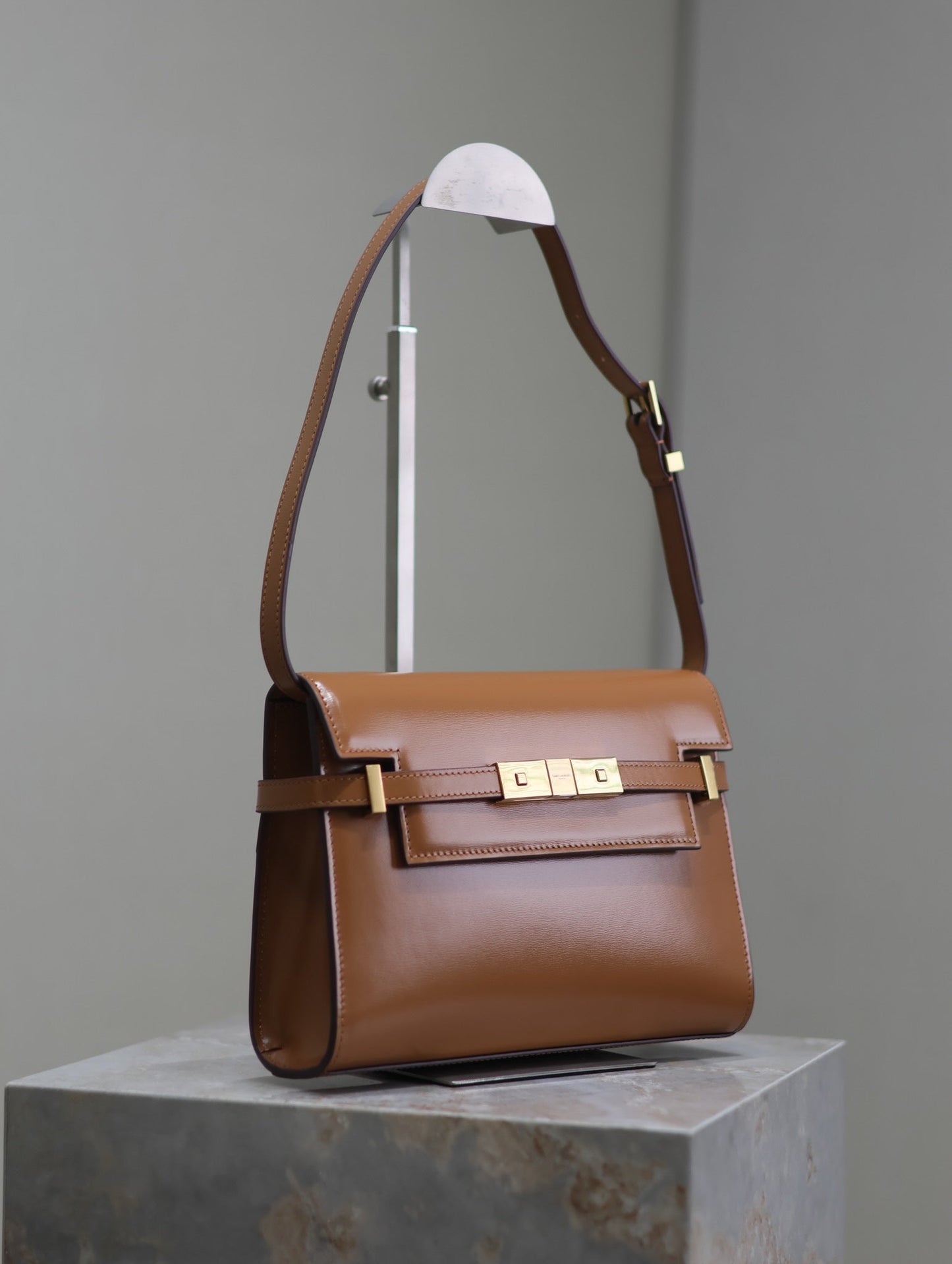 MANHATTAN SMALL 24 IN BRONZE BROWN CALFSKIN GOLD HARDWARE mysite