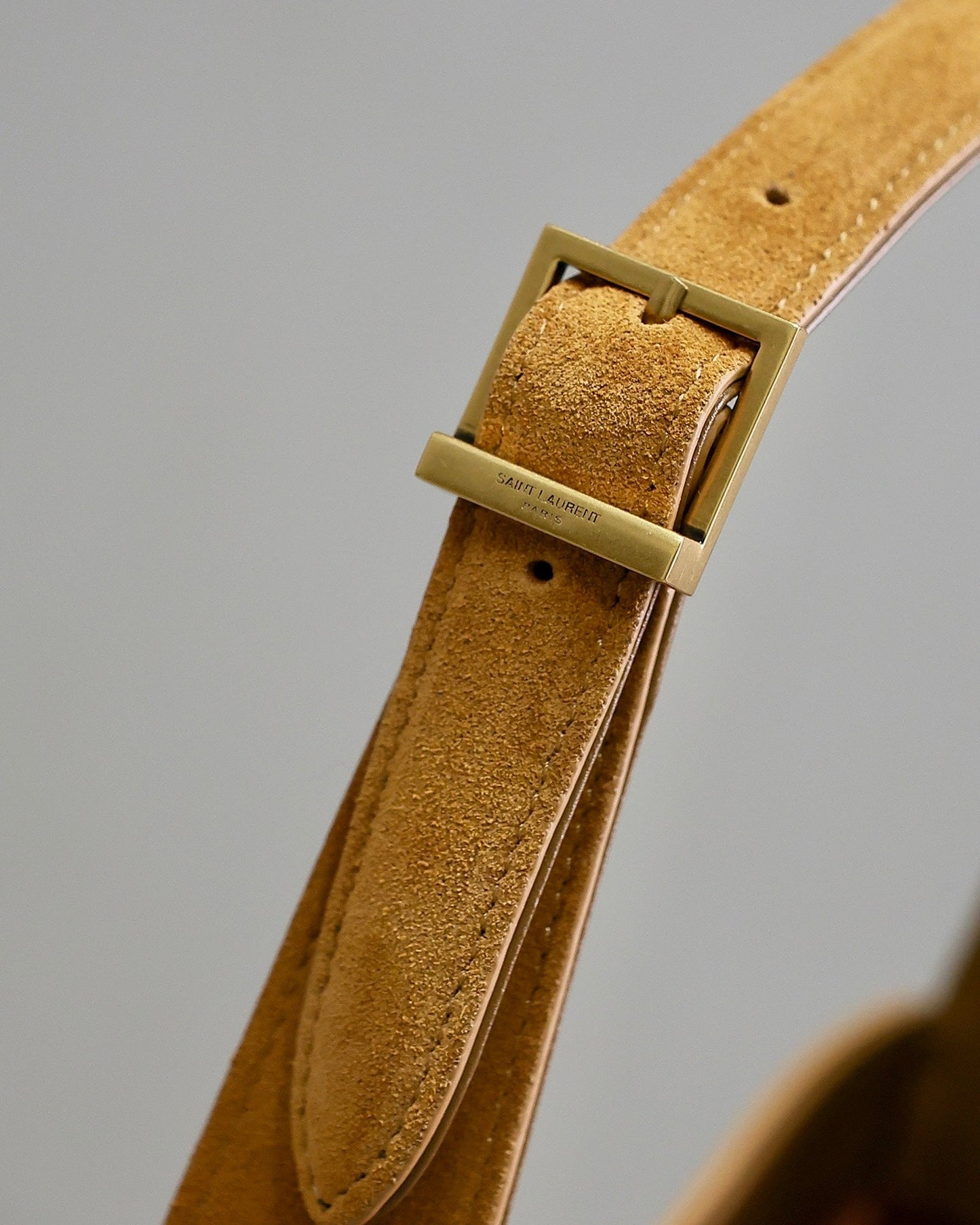 LE 5 À 7 BAG  25 IN BRONZE BROWN SUEDE COPPER LOGO mysite