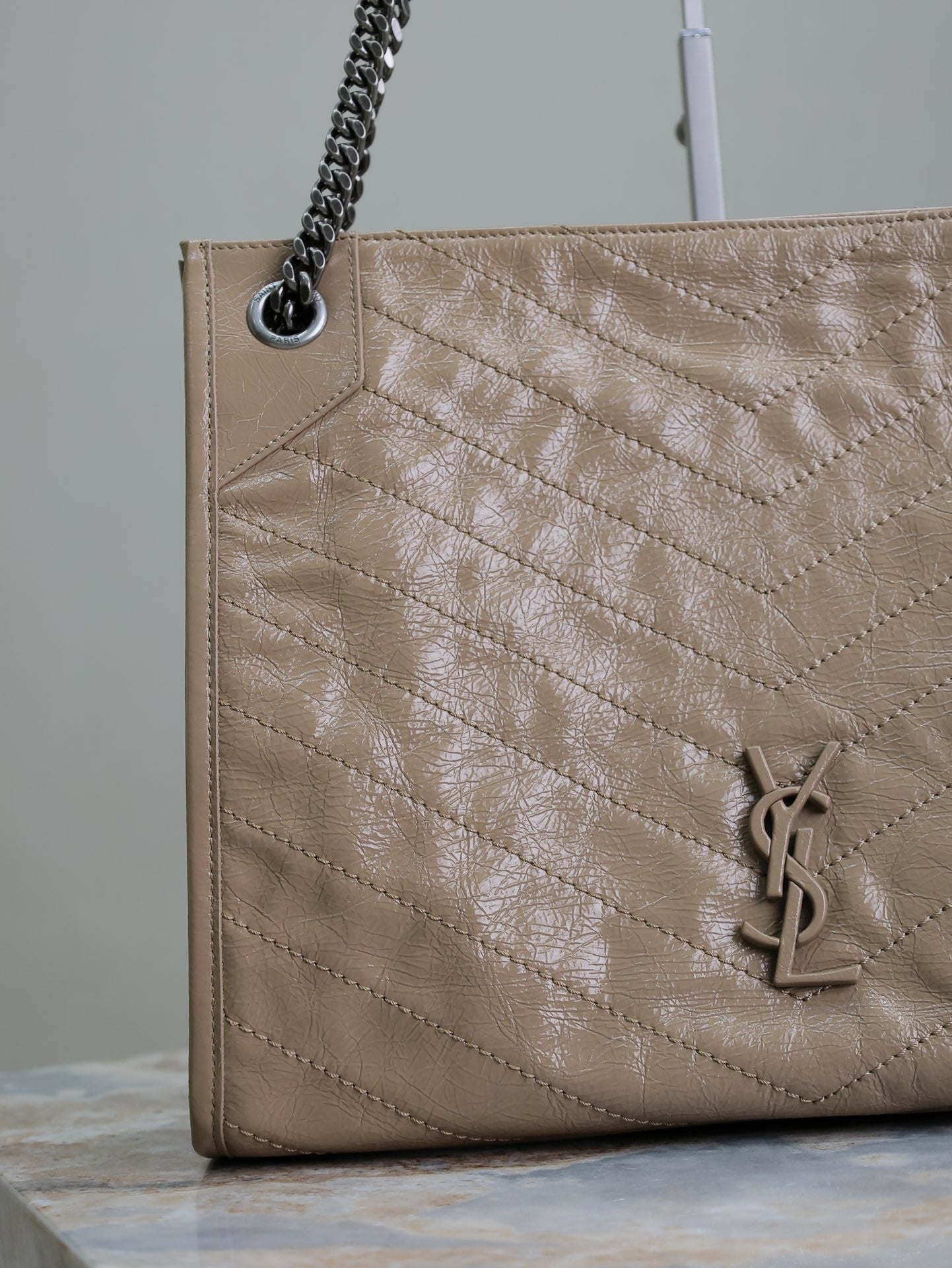 NIKI SHOPPING BAG 33 IN LIGHT BROWN CRUMPLED CALFSKIN mysite