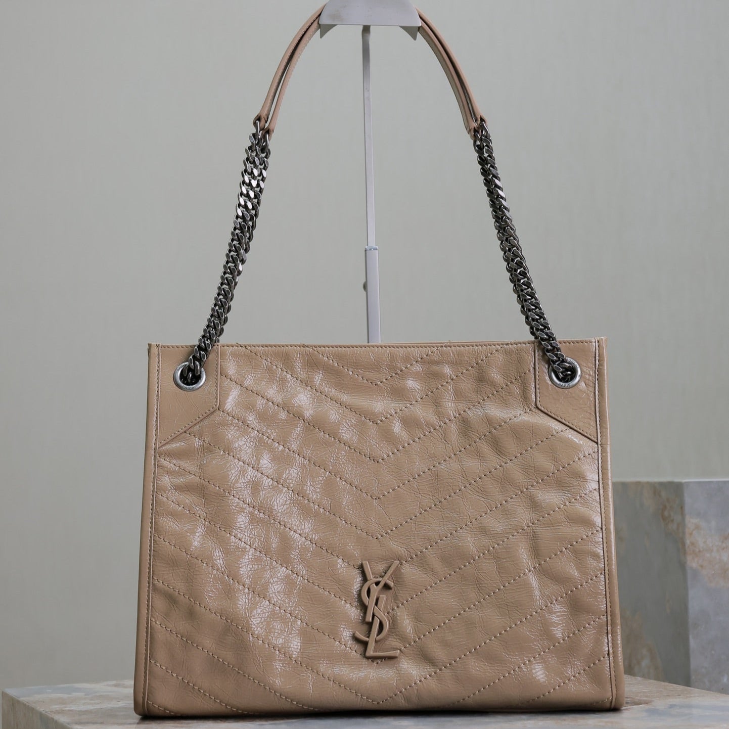 NIKI SHOPPING BAG 33 IN LIGHT BROWN CRUMPLED CALFSKIN mysite