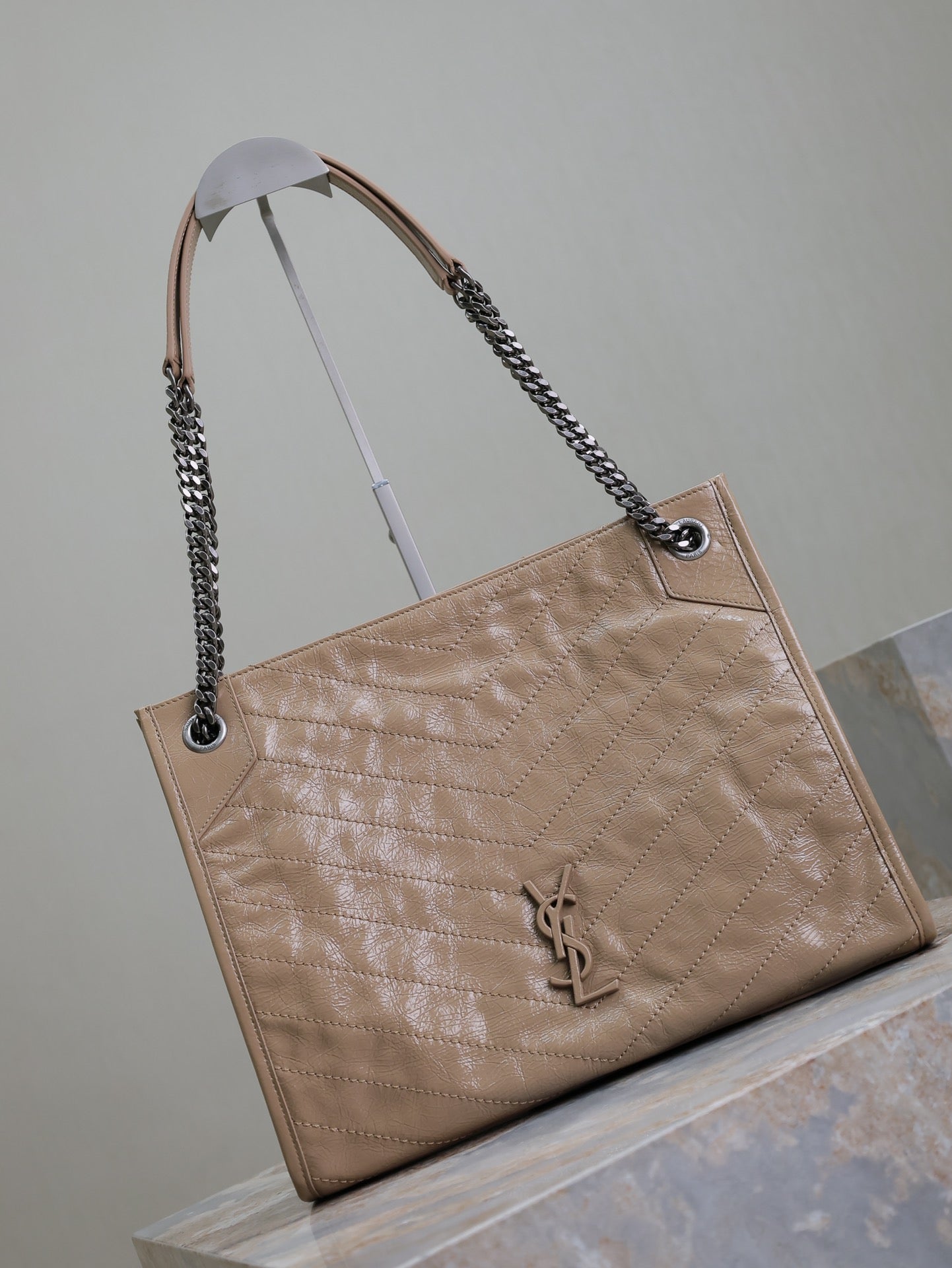NIKI SHOPPING BAG 33 IN LIGHT BROWN CRUMPLED CALFSKIN mysite