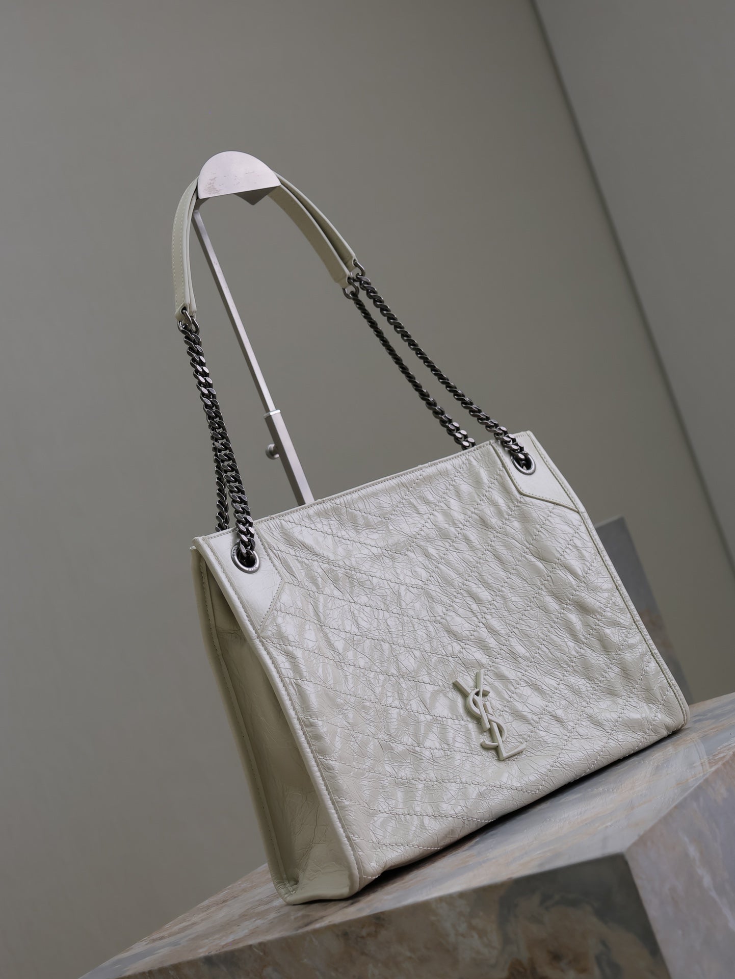 NIKI SHOPPING BAG 33 IN WHITE CRUMPLED CALFSKIN mysite