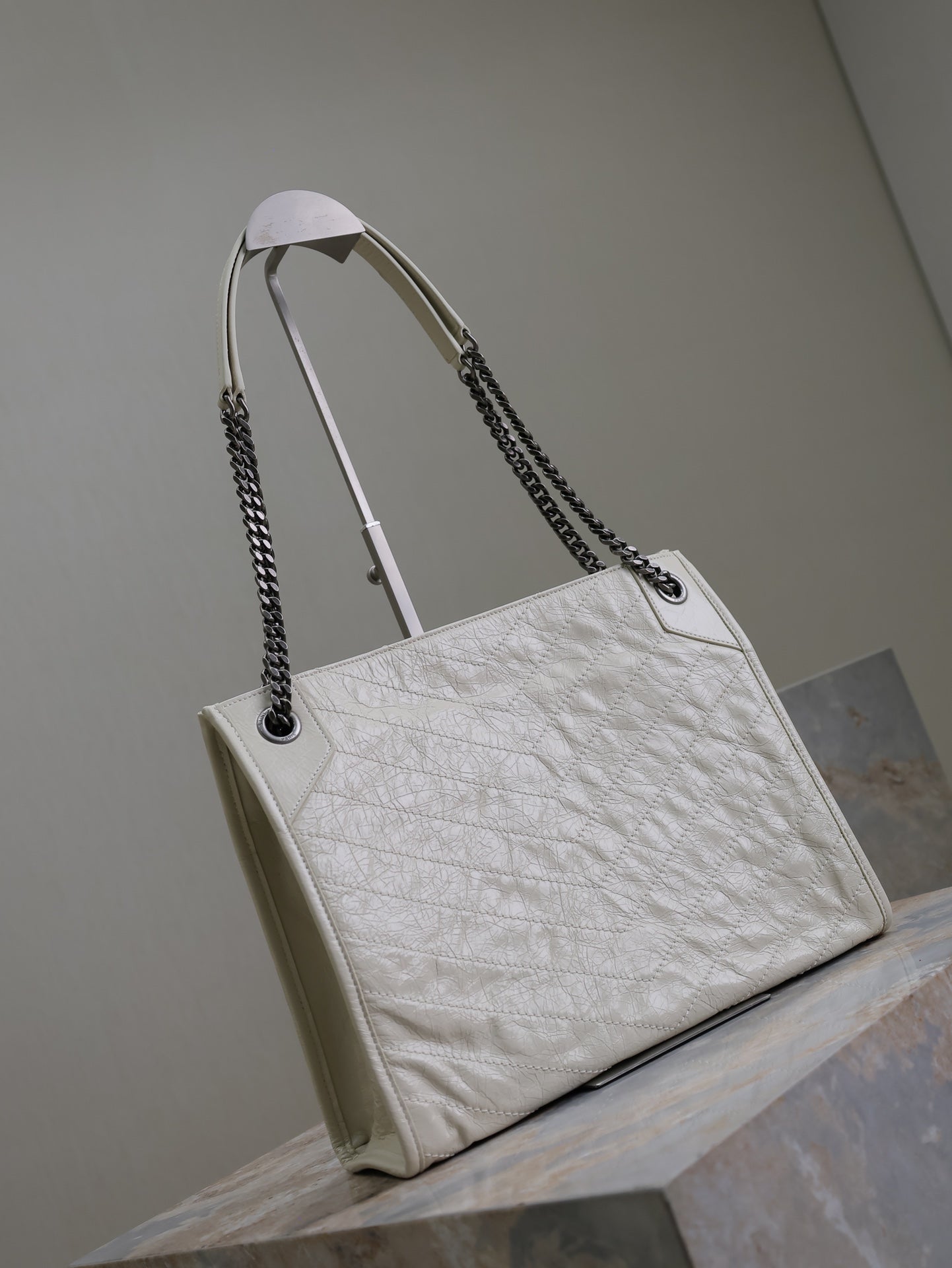 NIKI SHOPPING BAG 33 IN WHITE CRUMPLED CALFSKIN mysite
