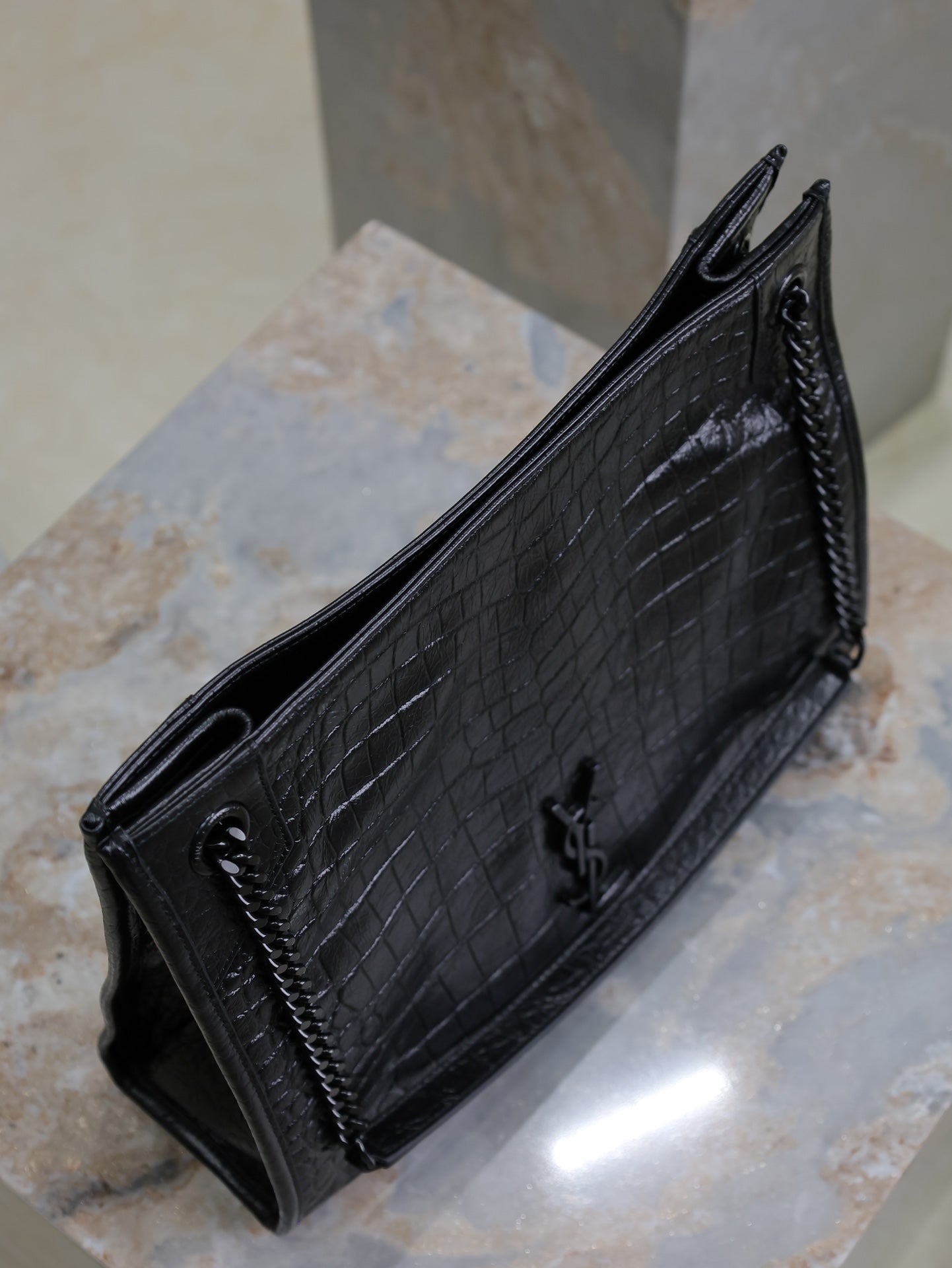 NIKI SHOPPING BAG 33 IN BLACK CROCODILE-EMBOSSED CALFSKIN mysite