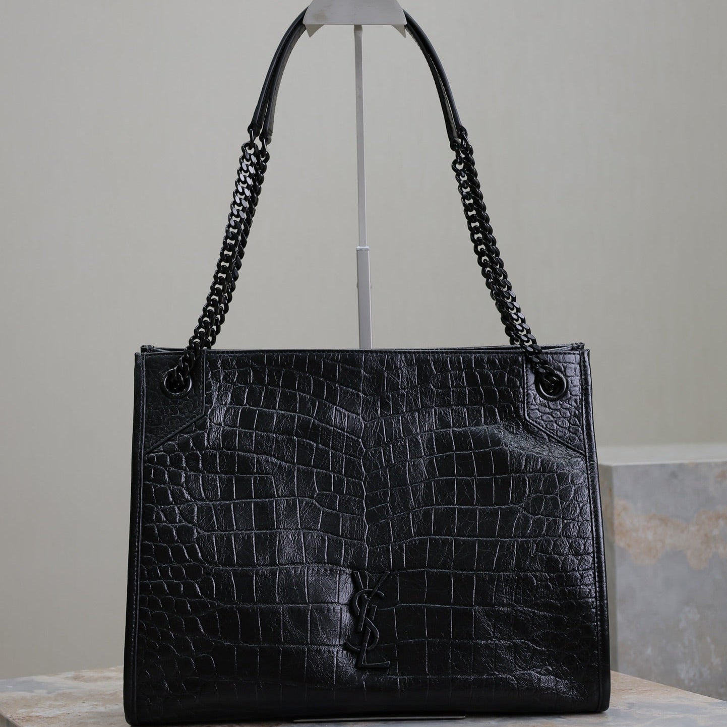 NIKI SHOPPING BAG 33 IN BLACK CROCODILE-EMBOSSED CALFSKIN mysite