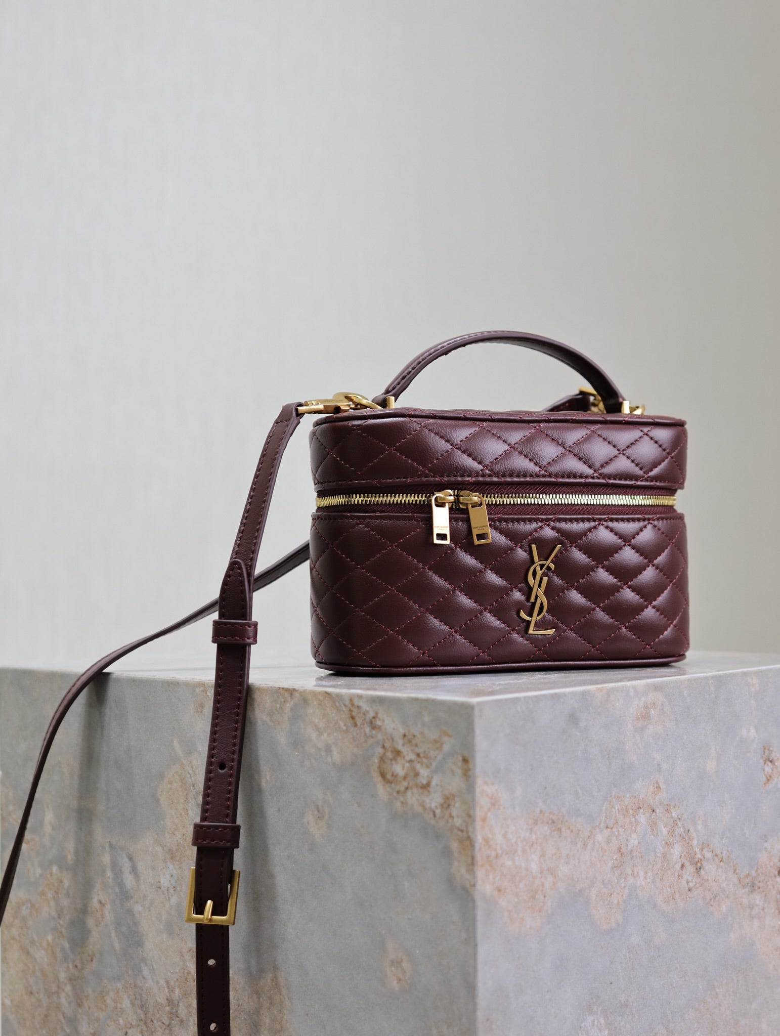 GABY MINI VANITY 18 IN AUBURN RED LAMBSKIN GOLD HARDWARE mysite