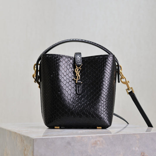 LE 37 MINI BAG 15 IN BLACK SNAKE PATTERN CALFSKIN mysite