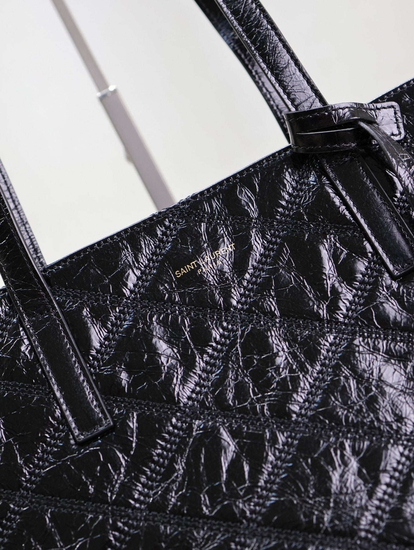 SHOPPING TOTE BAG 38 IN BLACK CRUMPLED CALFSKIN mysite