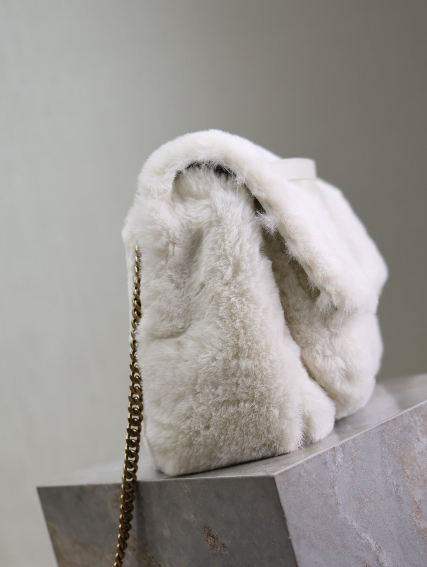 NIKI LARGE 32 IN WHITE RABBIT FUR GOLD HARDWARE mysite