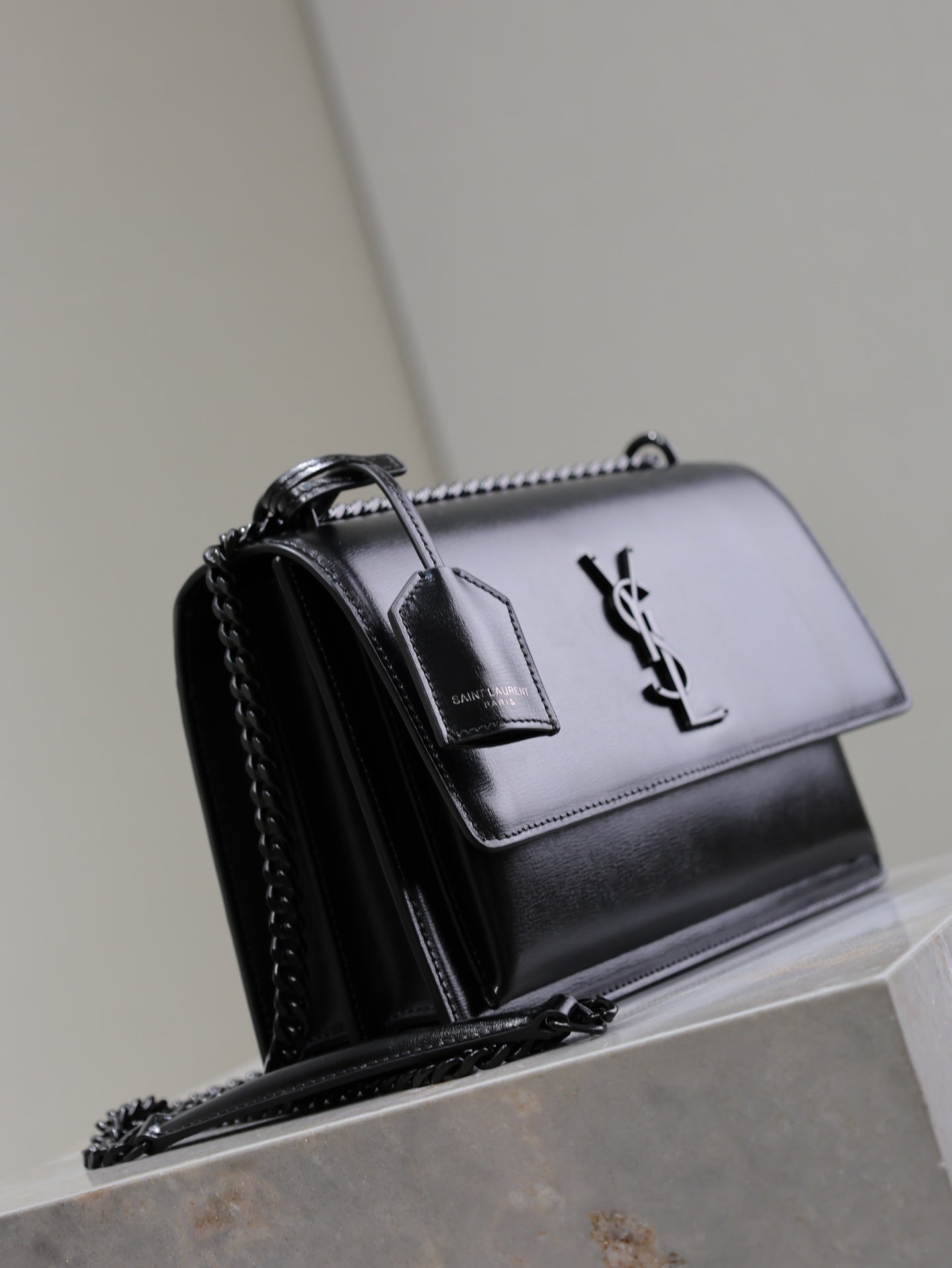 YSL Medium Sunset Shoulder Bag 22cm Black Cowhide Black HW mysite