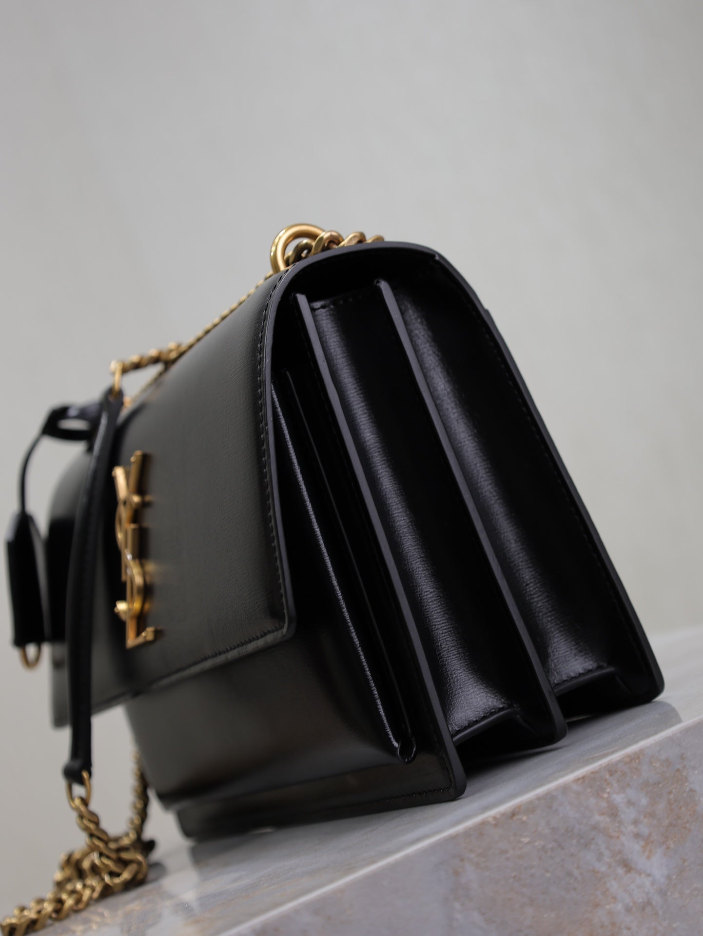 YSL Medium Sunset Shoulder Bag 22cm Black Cowhide GHW mysite