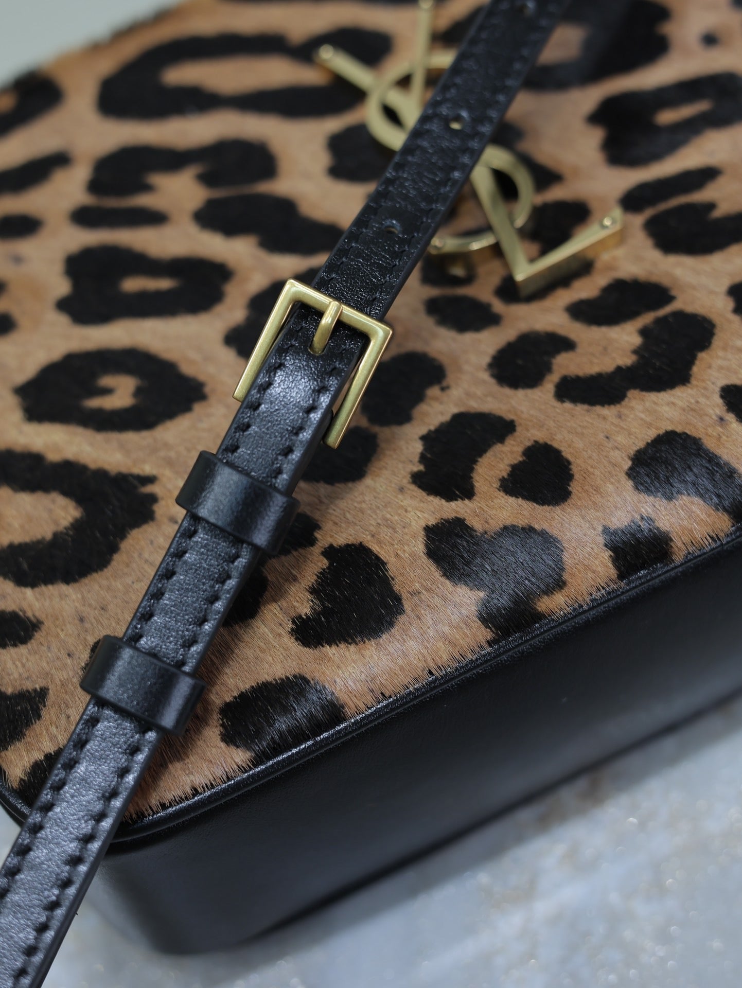 LOU CAMERA BAG 23 IN LEOPARD PRINT CALFSKIN mysite