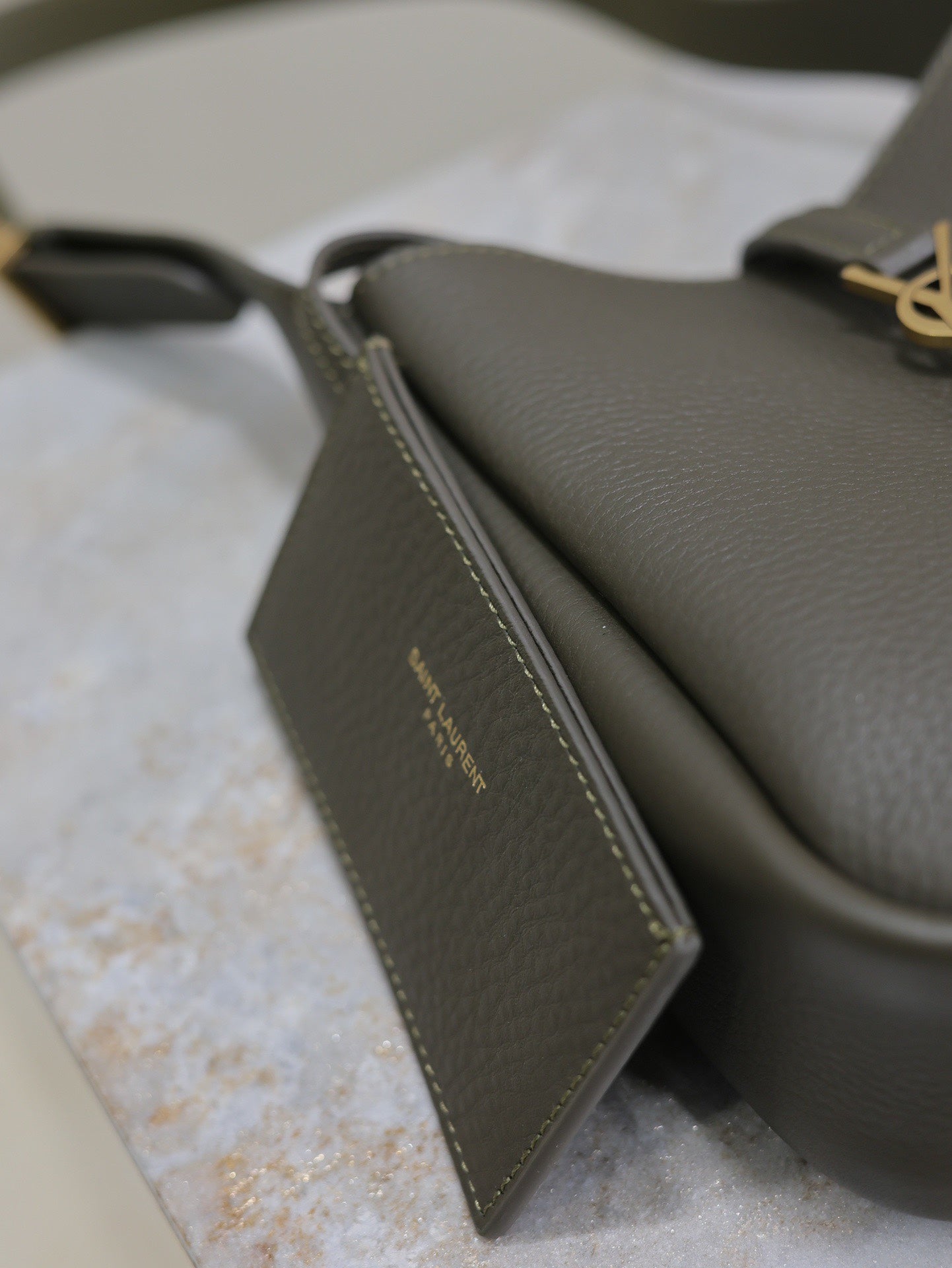 LE 5 À 7 MINI BAG 16 IN KHAKI GREEN LAMBSKIN mysite