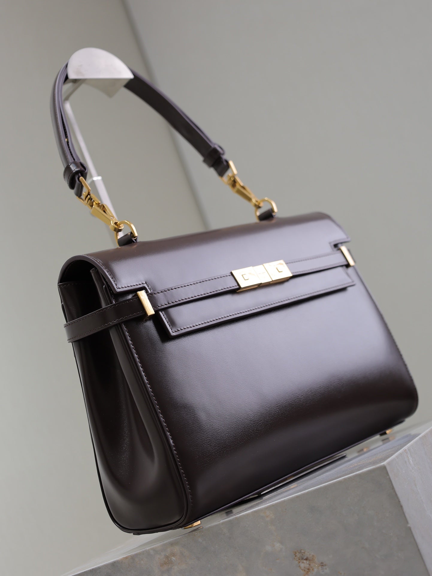 MANHATTAN TOP HANDLE BAG 32 IN BRUNETTE BROWN CALFSKIN mysite