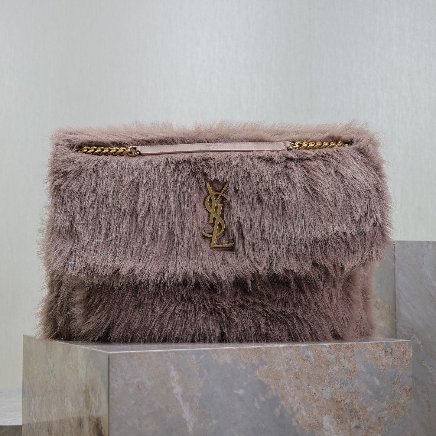 NIKI 47 IN LIGHT PURPLE RABBIT FUR GOLD HARDWARE mysite