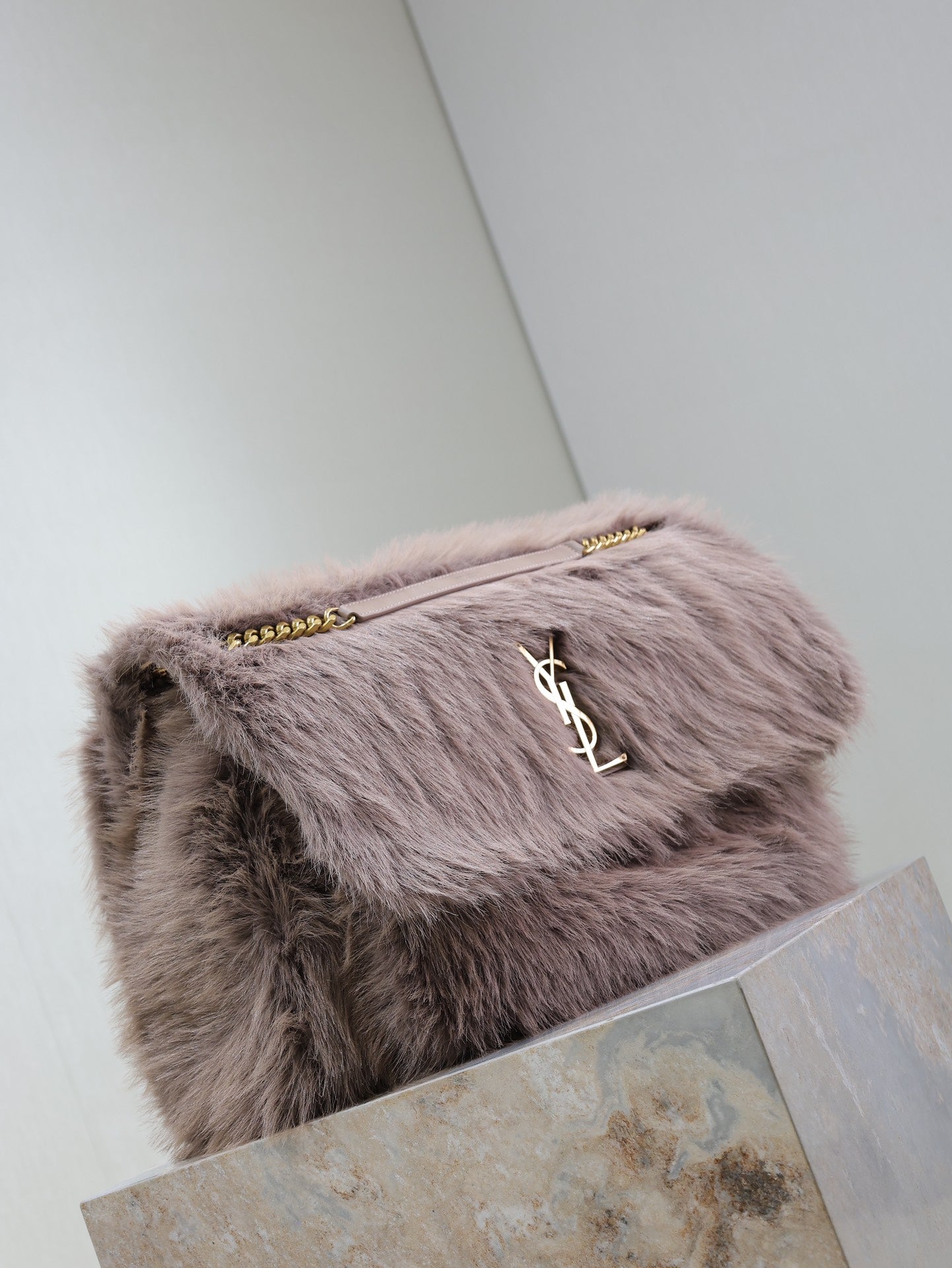NIKI 47 IN LIGHT PURPLE RABBIT FUR GOLD HARDWARE mysite