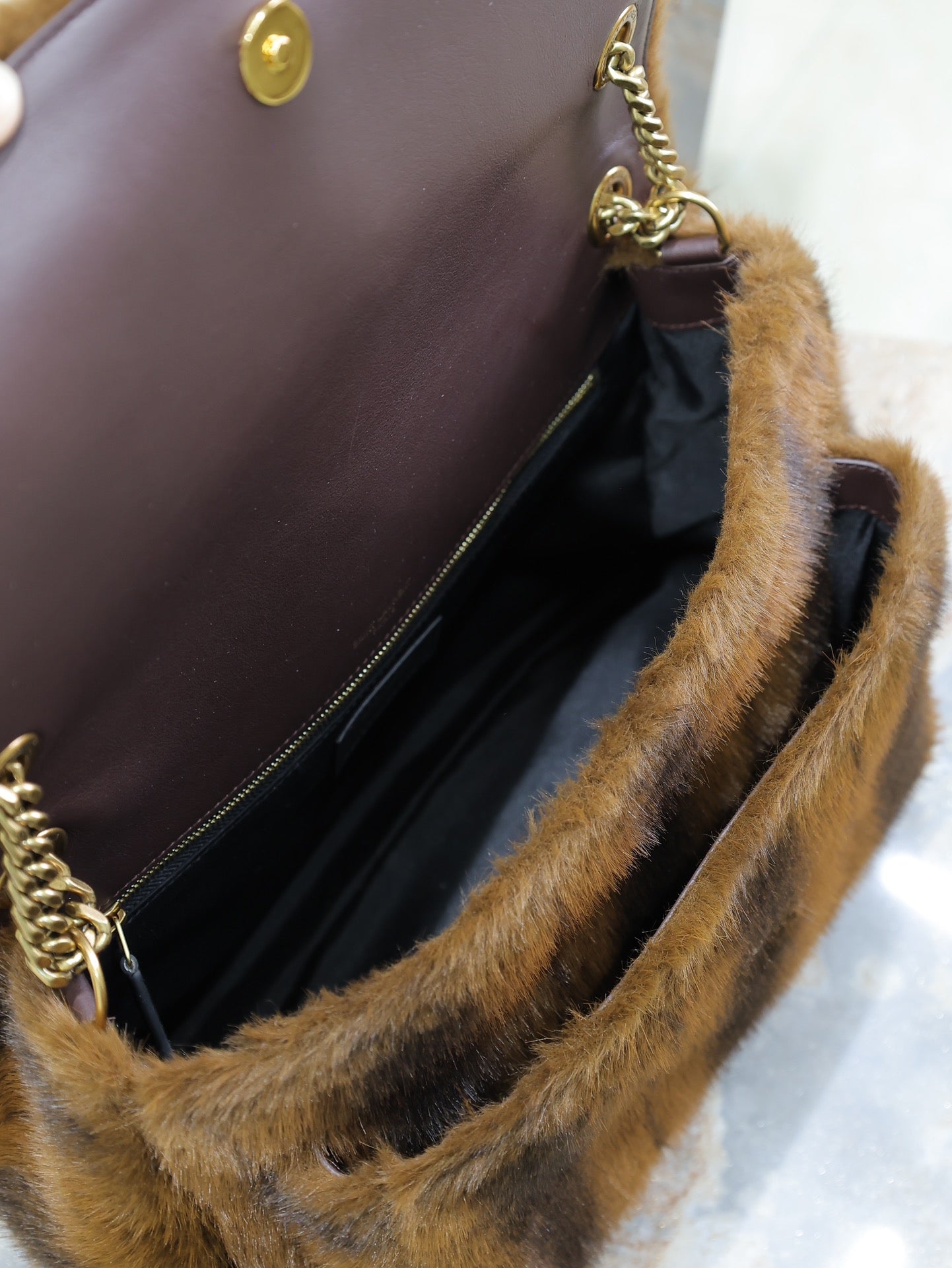 NIKI LARGE 32 IN COFFE BROWN MINK FUR GOLD HARDWARE mysite