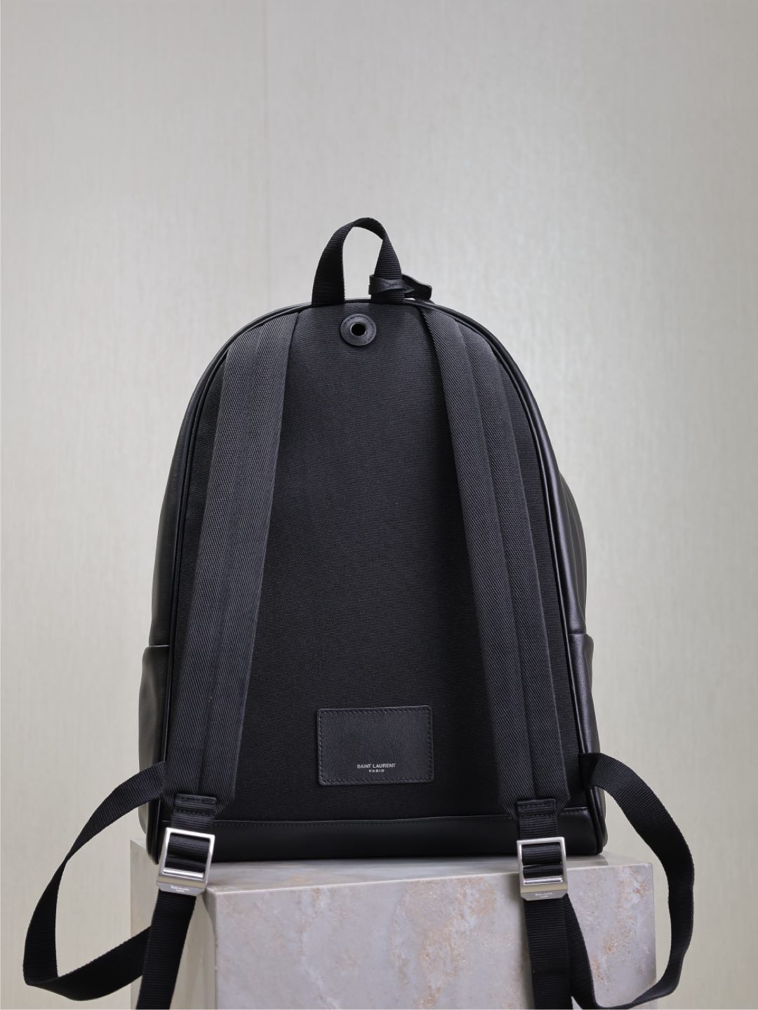 CITY BACKPACK 38 IN BLACK CALFSKIN mysite