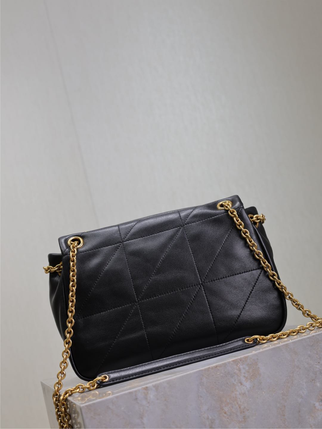 JAMIE 4.3 SMALL BAG 25 IN BLACK LAMBSKIN GOLD HARDWARE mysite