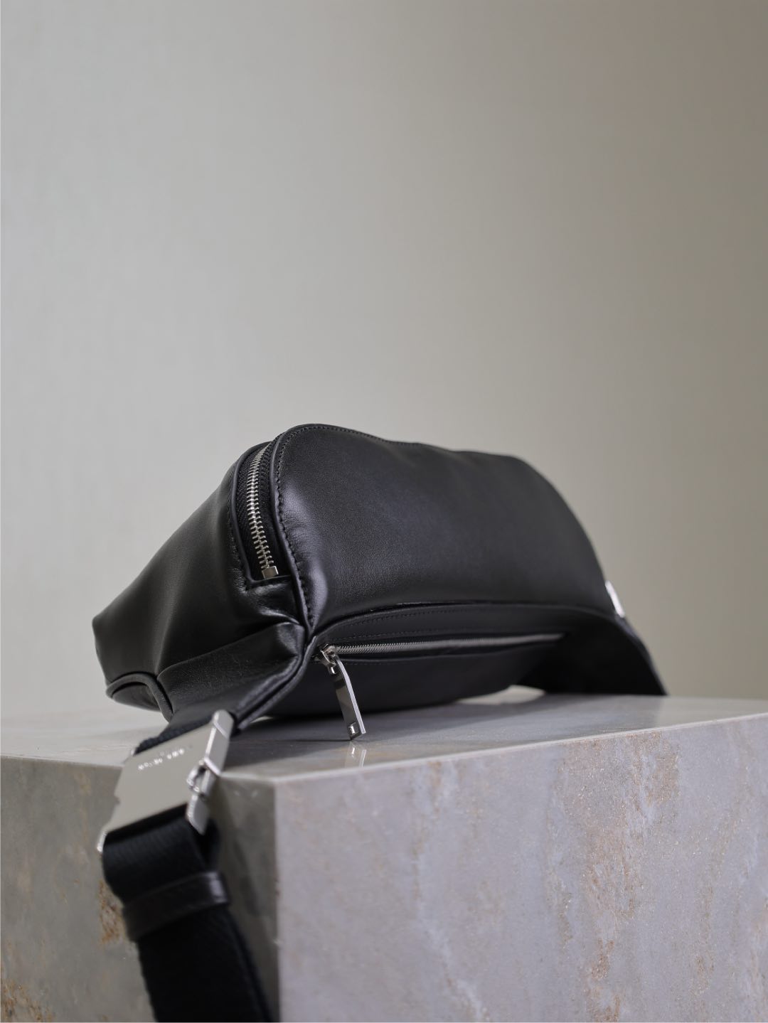 Prada Classic Belt Bag 26cm Black Lambskin mysite