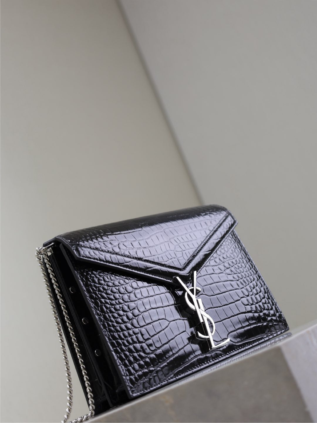 CASSANDRA CHAIN BAG 22 IN BLACK CROCODILE PATTERN CALFSKIN SILVER HARDWARE mysite
