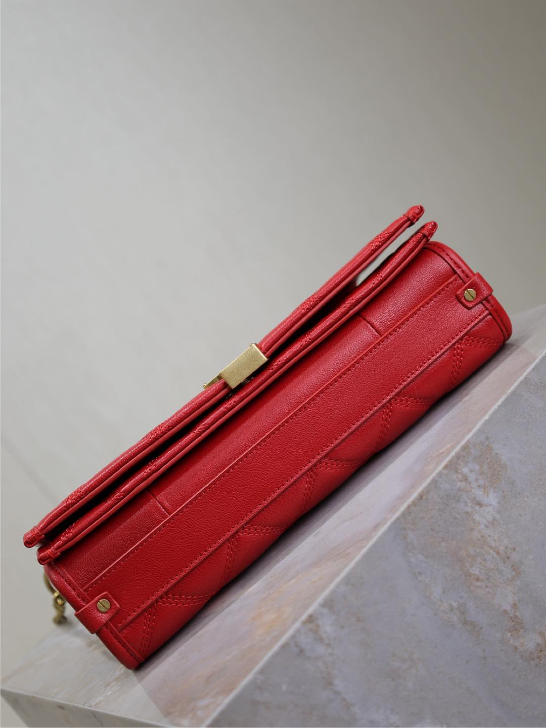 BECKY 25 IN RED QUILTED LAMBSKIN GOLD HARDWARE mysite