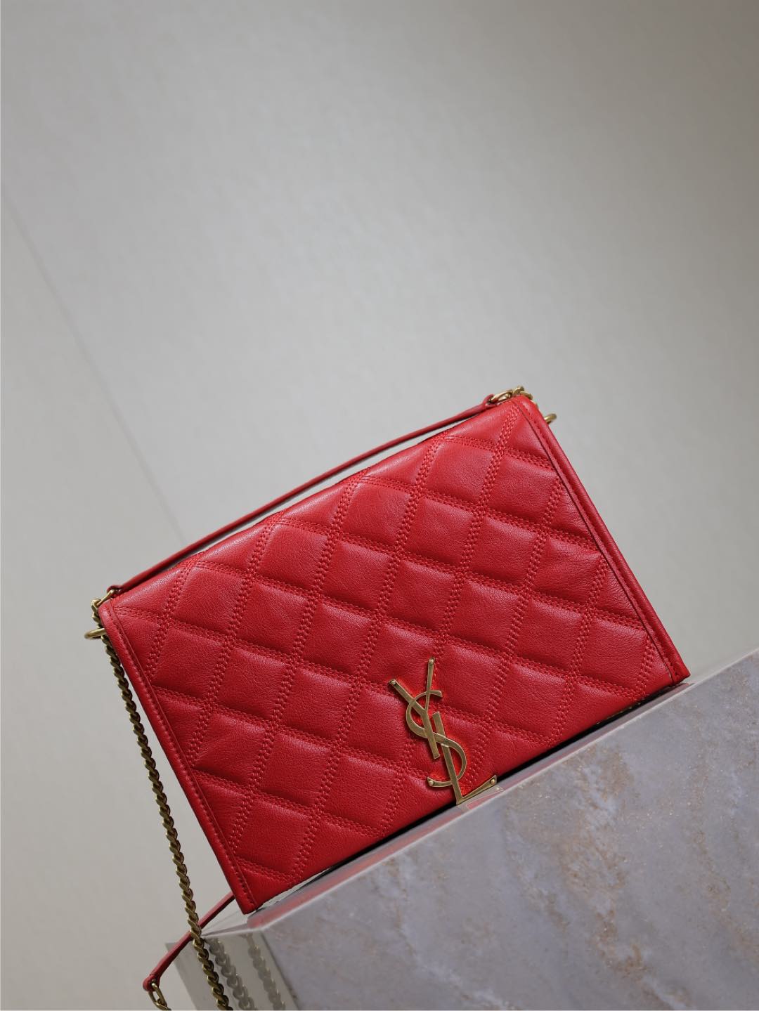 BECKY 25 IN RED QUILTED LAMBSKIN GOLD HARDWARE mysite