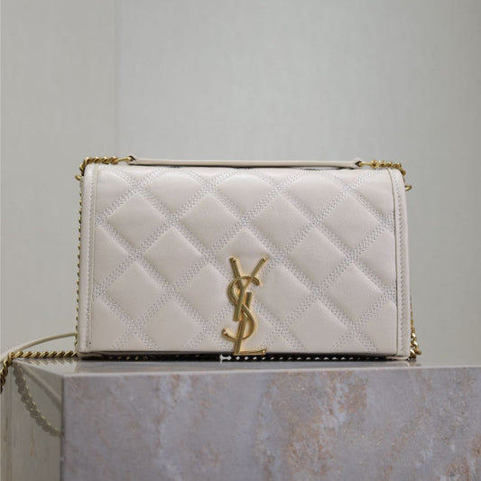 BECKY 22 IN WHITE QUILTED LAMBSKIN GOLD HARDWARE mysite