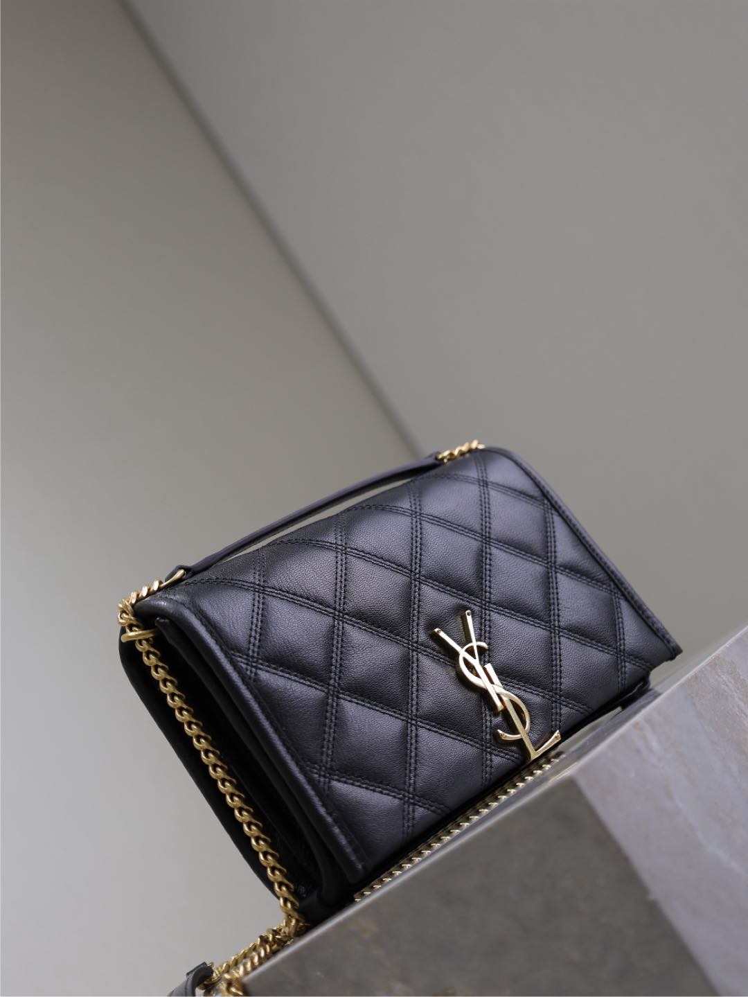 BECKY 22 IN BLACK QUILTED LAMBSKIN GOLD HARDWARE mysite