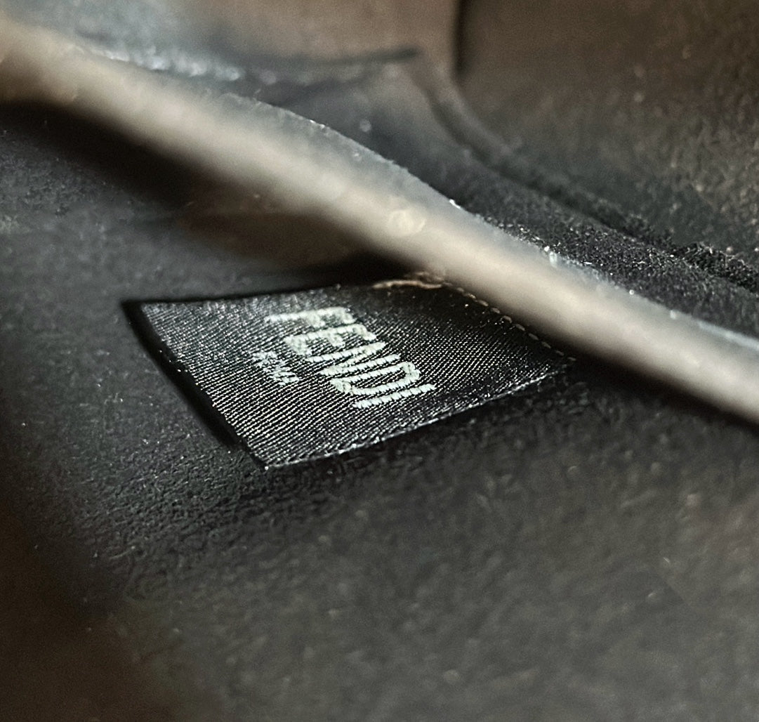 FENDI 27 BAG IN BLACK CALFSKIN WITH GOLD HARDWARE mysite