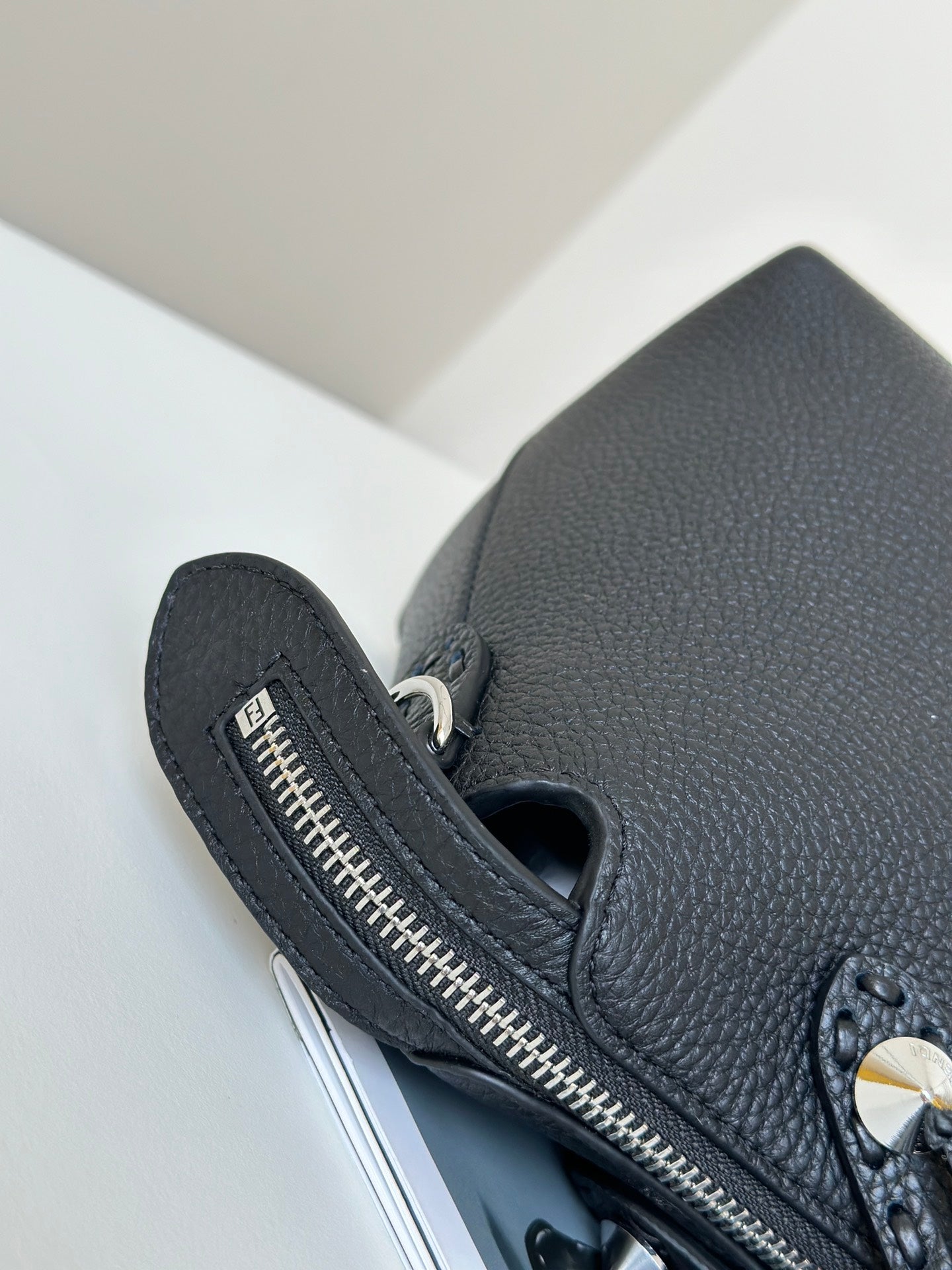 BY THE WAY SELLERIA LARGE 29 BAG IN BLACK CALFSKIN mysite