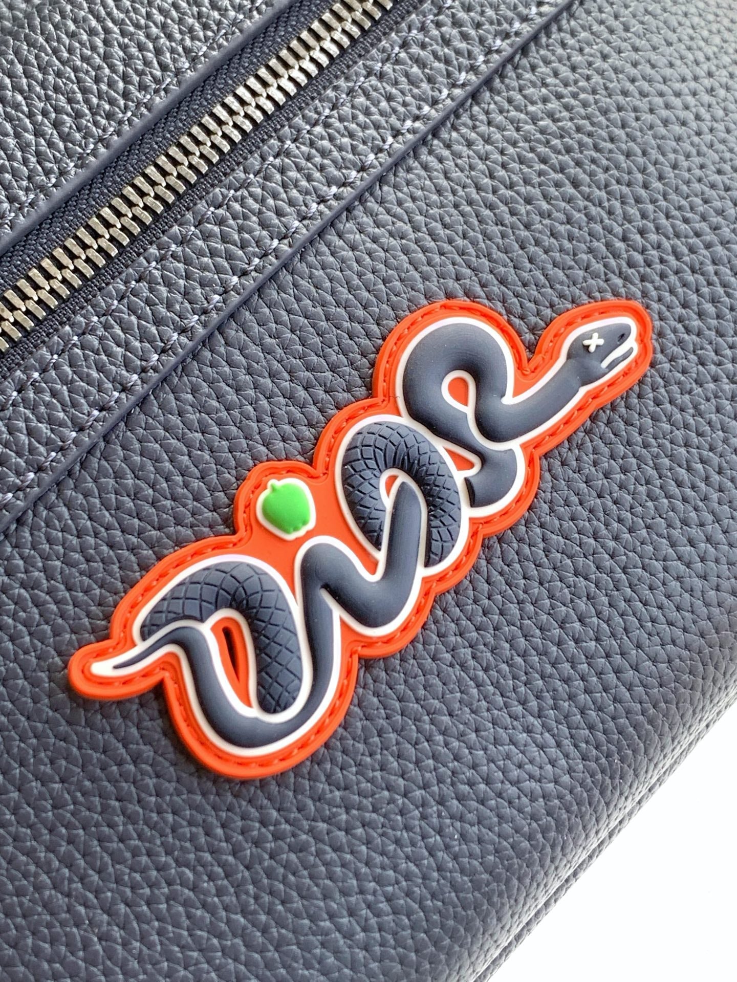 Dior Rider 2.0 Zippered Messenger Bag Navy Blue Cowhide 336236 mysite