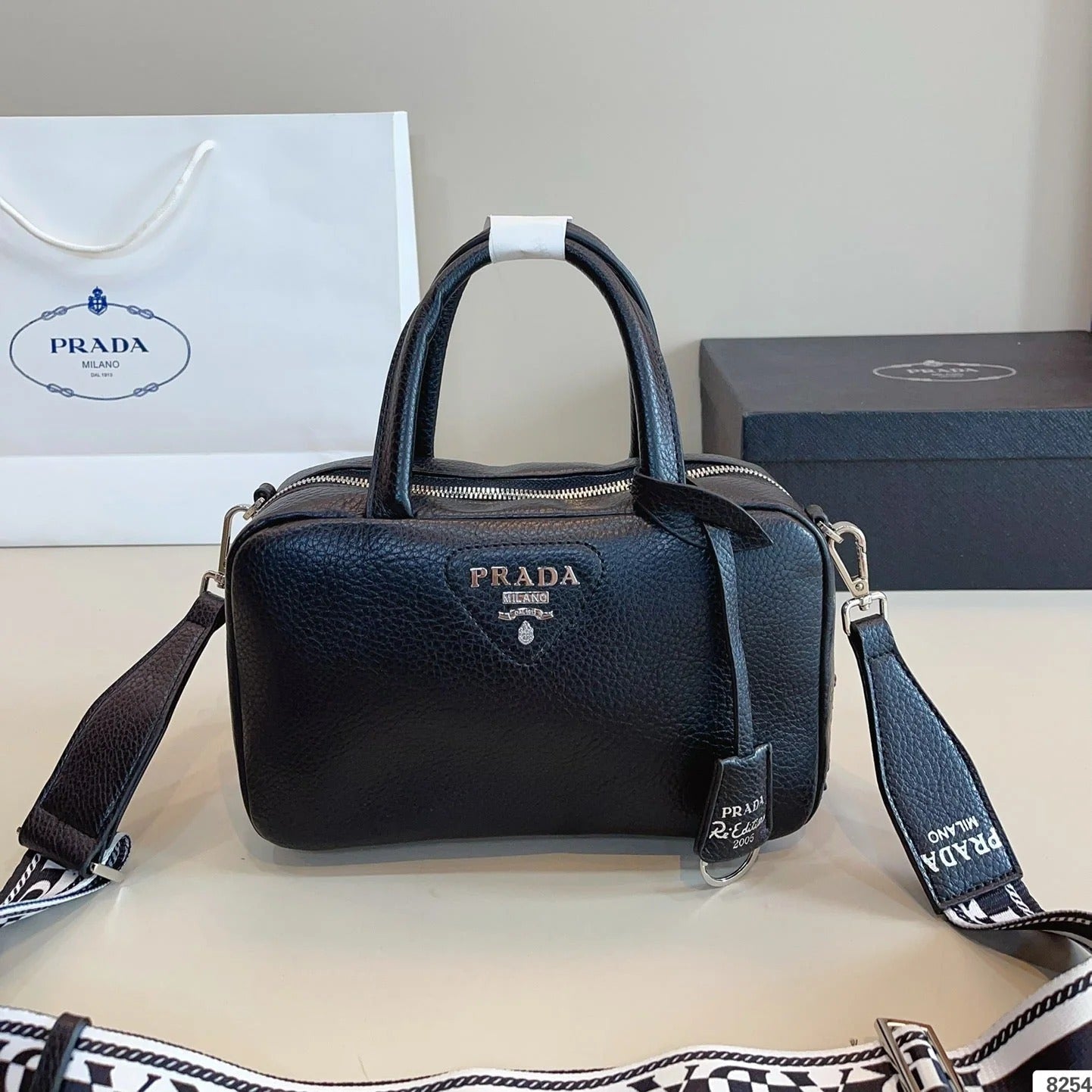 CLASSIC BOSTON BAG 25 IN BLACK GRAINED CALFSKIN mysite